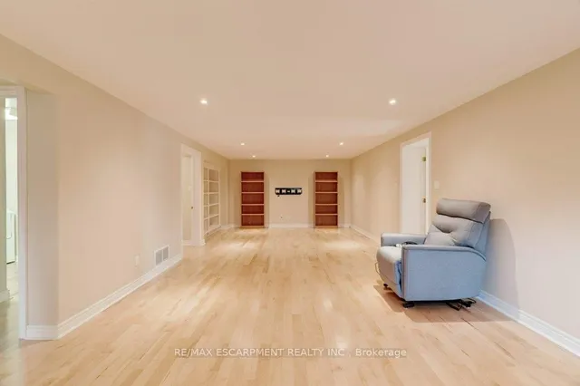 Additional property image - 2272 Troy Rd