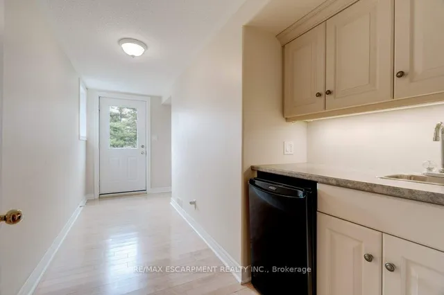 Additional property image - 2272 Troy Rd