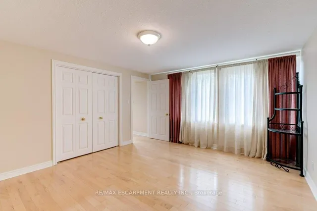 Additional property image - 2272 Troy Rd