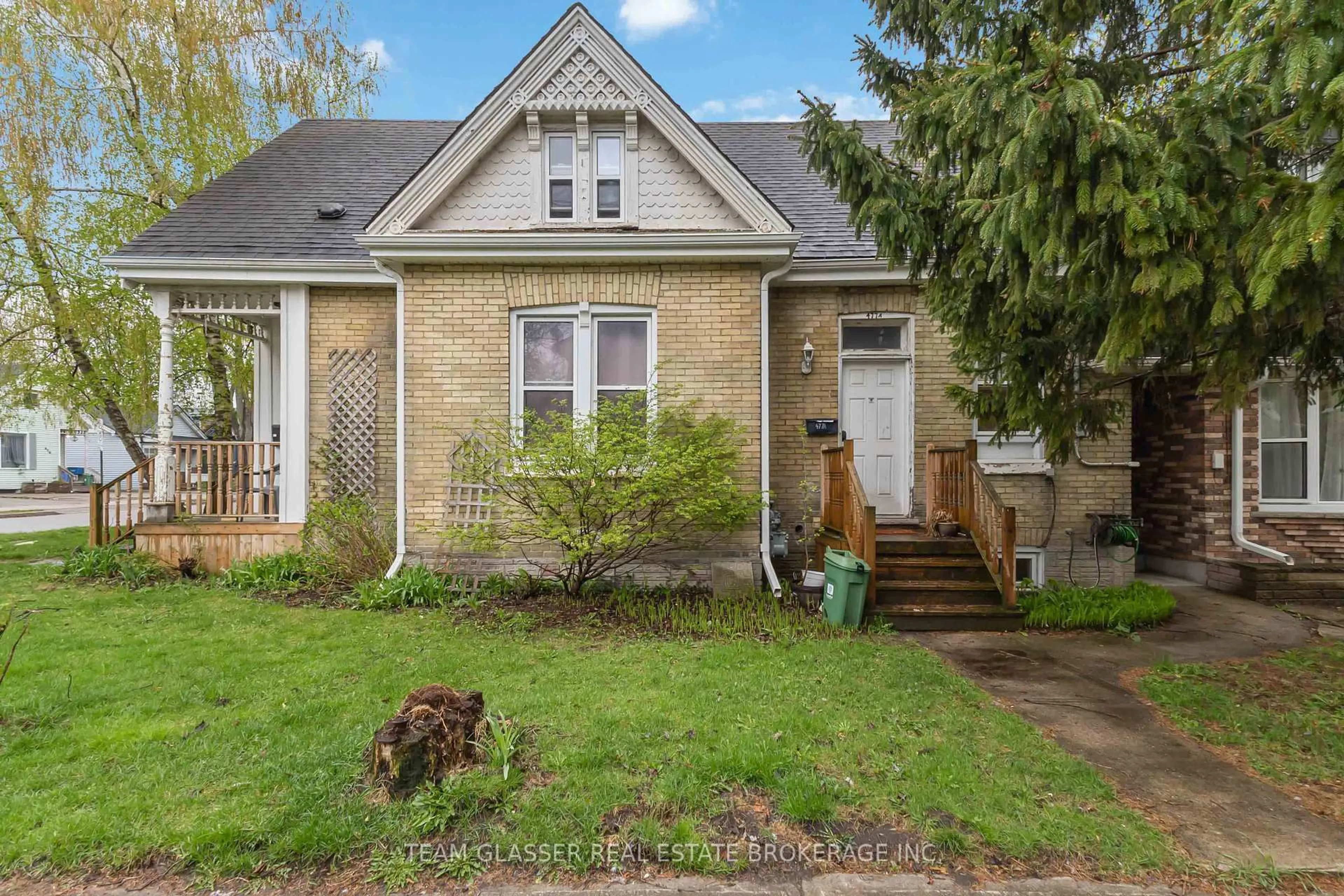 Home with brick exterior material, street for 477 ELIZABETH St, London East Ontario N5W 3R9