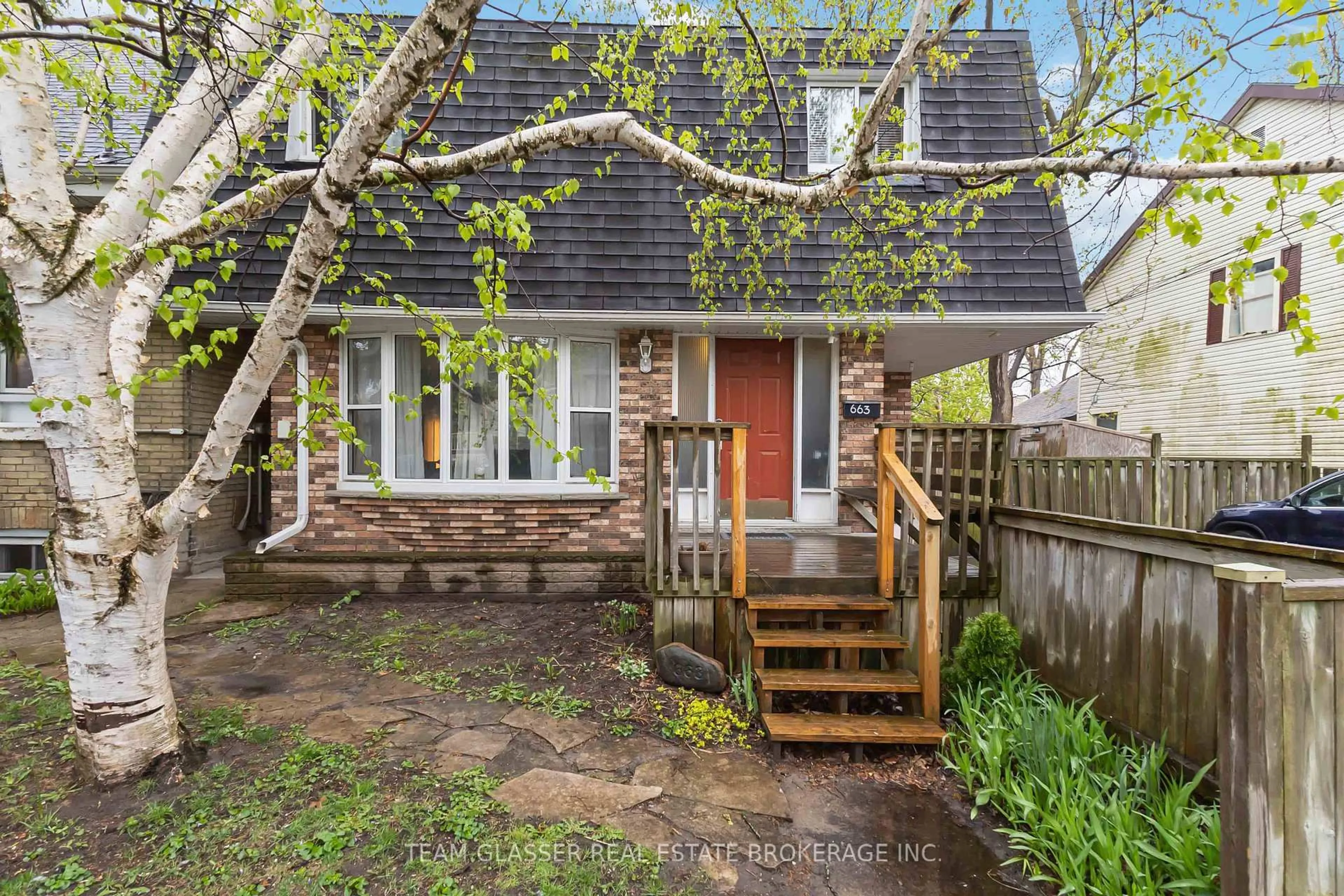 Home with brick exterior material, street for 477 ELIZABETH St, London East Ontario N5W 3R9