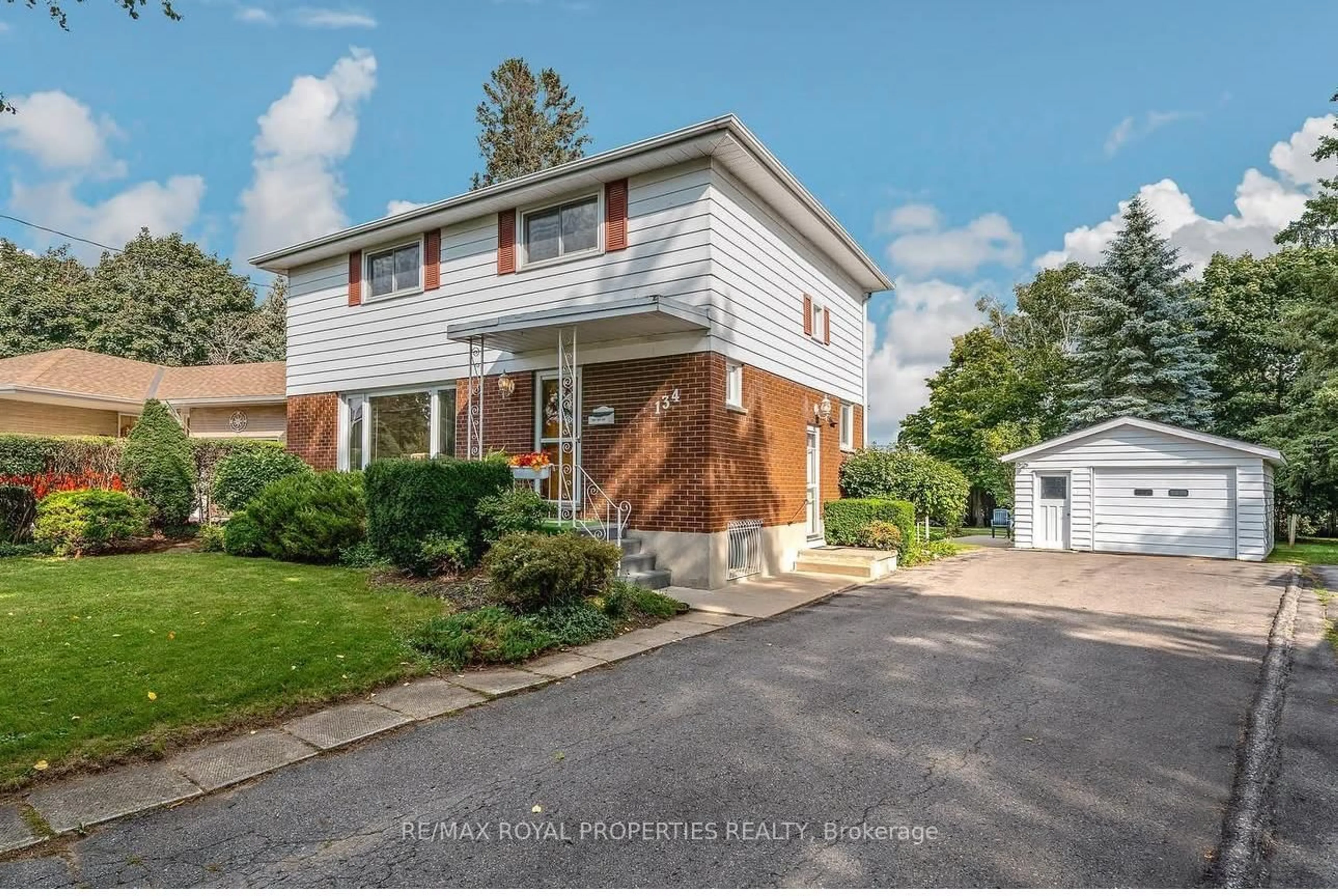 Home with brick exterior material, street for 134 Hastings Dr, Belleville Ontario K8N 1J5