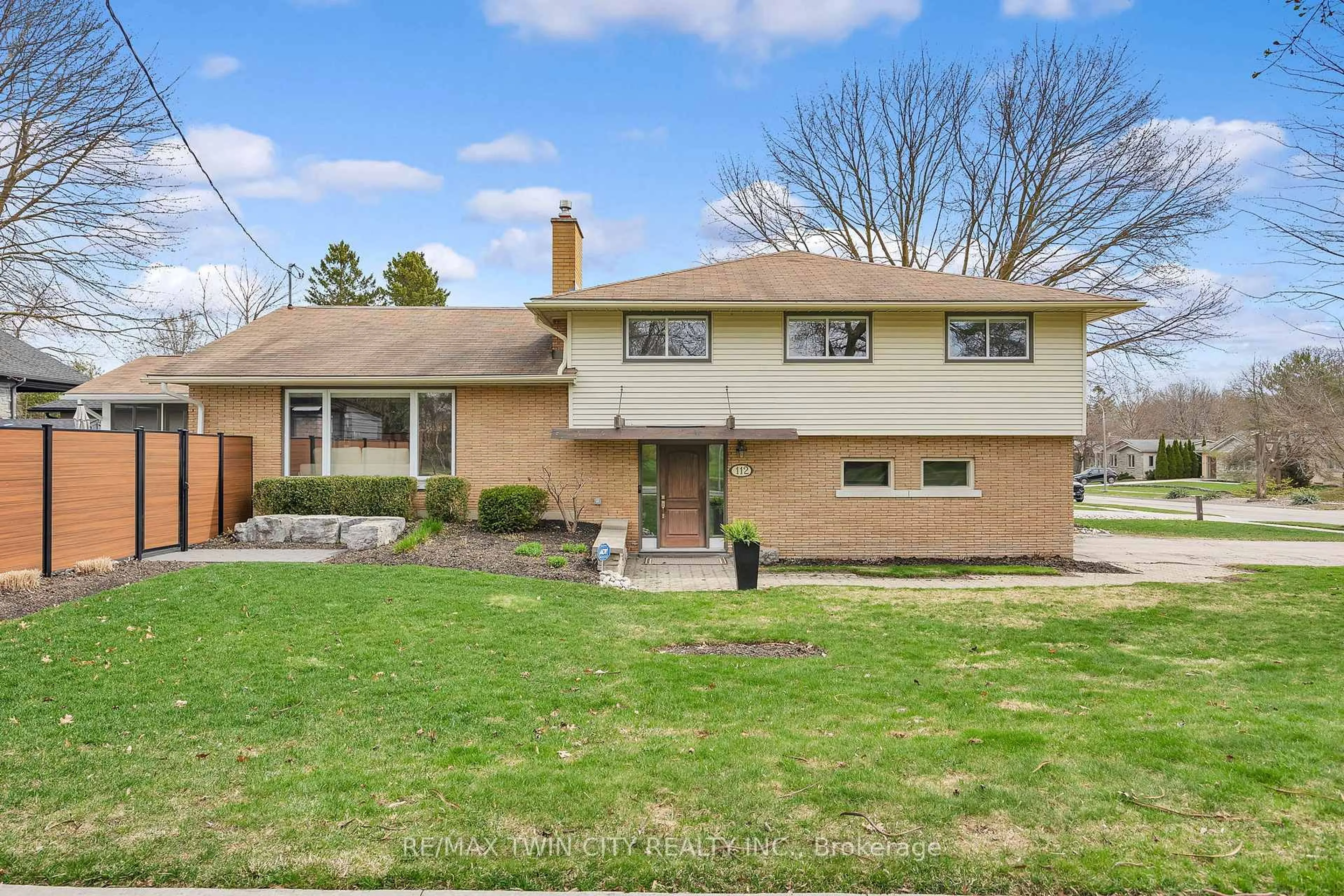 Home with brick exterior material, street for 112 ABERDEEN Rd, Kitchener Ontario N2M 2Y7