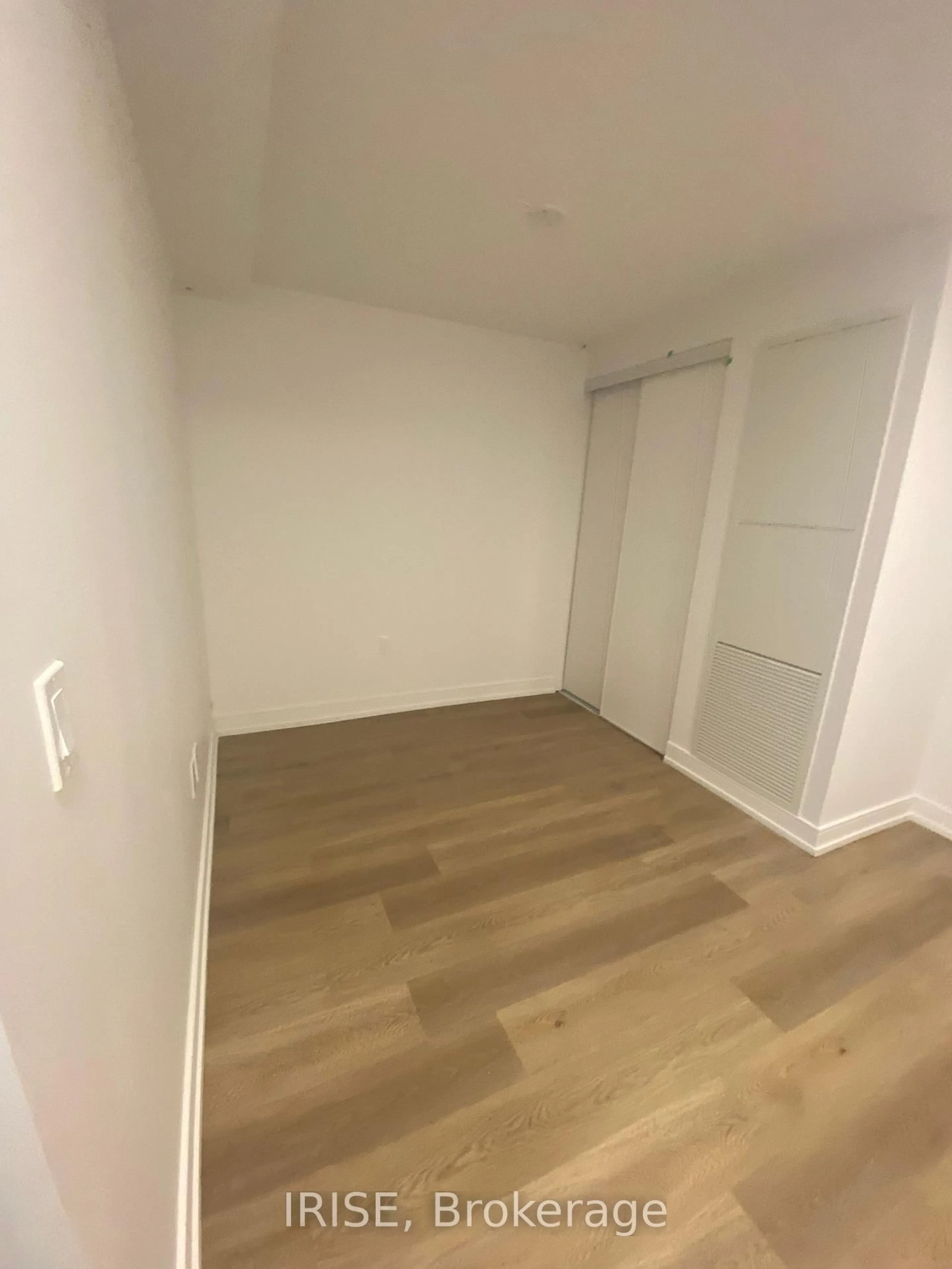 A pic of a room for 1 Jarvis St #306, Hamilton Ontario L8R 3J2