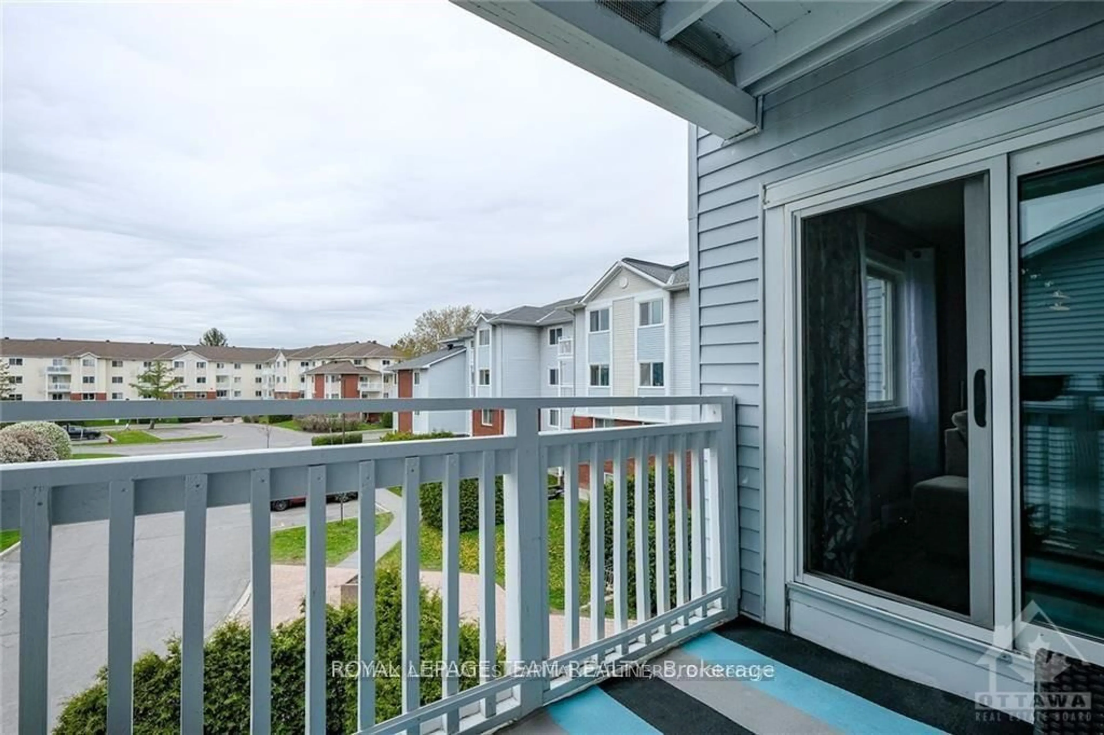 Balcony in the apartment, water/lake/river/ocean view for 266 LORRY GREENBERG Dr #204, Ottawa Ontario K1T 3J9