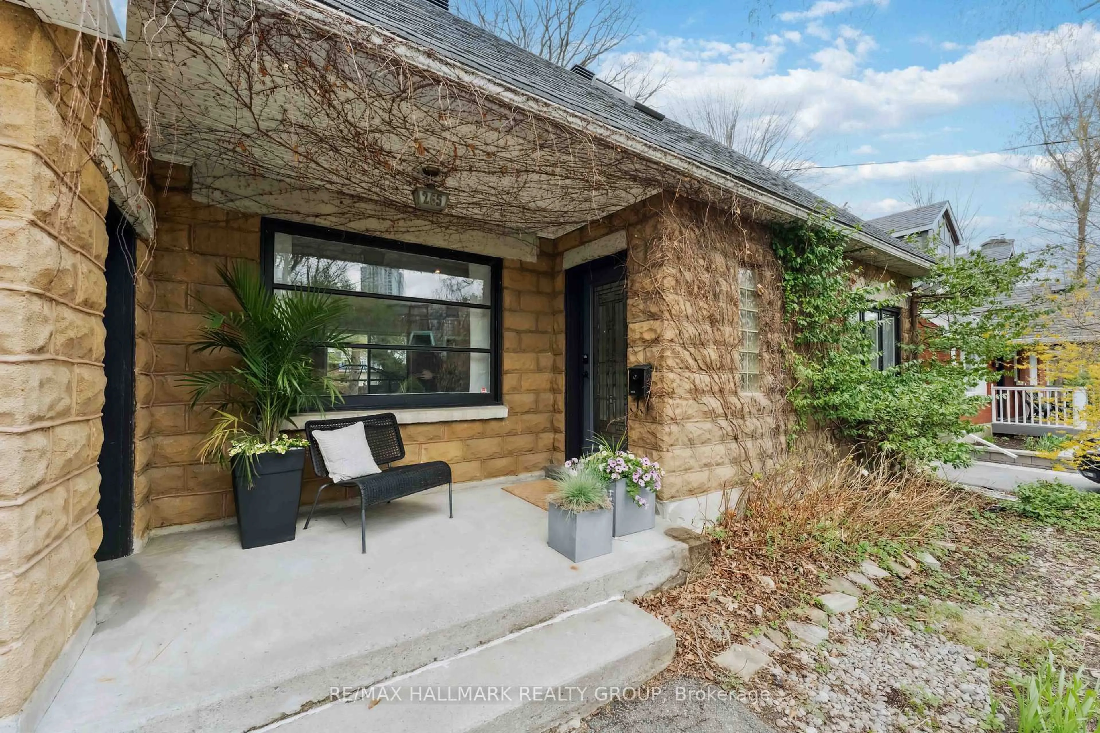 Home with brick exterior material, street for 265 Patricia Ave, Ottawa Ontario K1Y 0C6