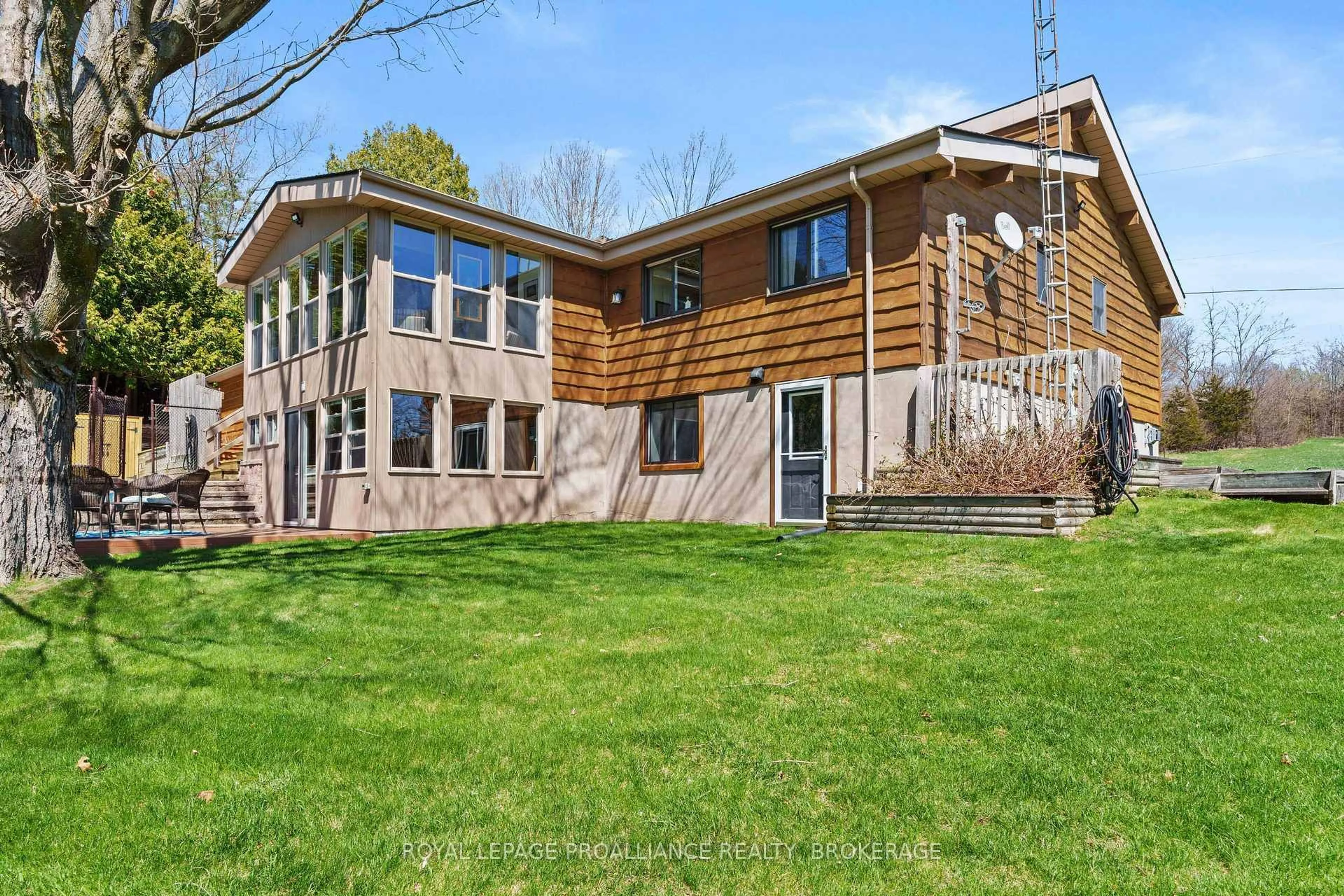 Unknown for 4647 Jones Lane, Battersea Ontario K0H 1H0
