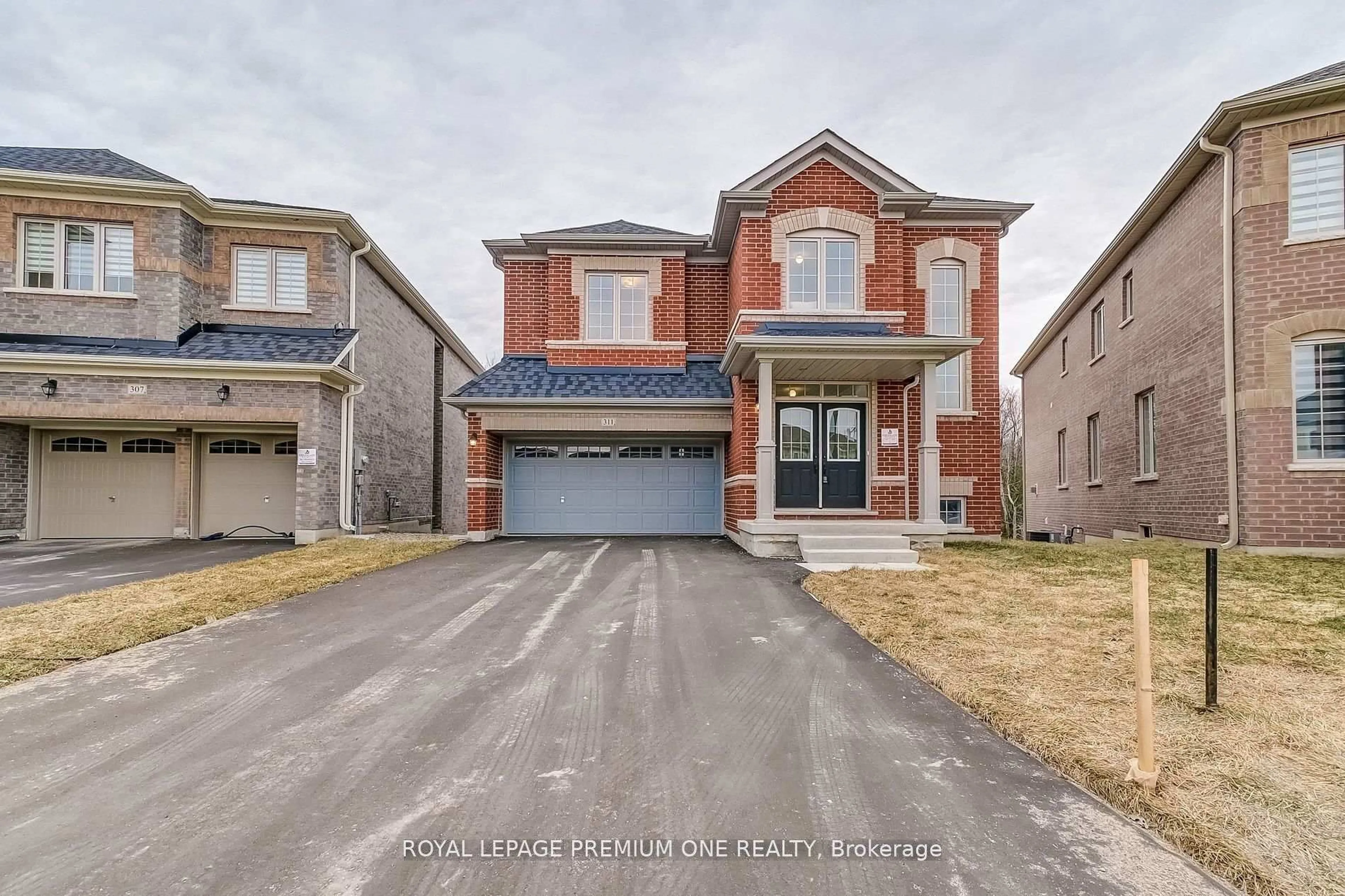 Home with brick exterior material, street for 311 Trillium Crt, Shelburne Ontario L9V 3Y2