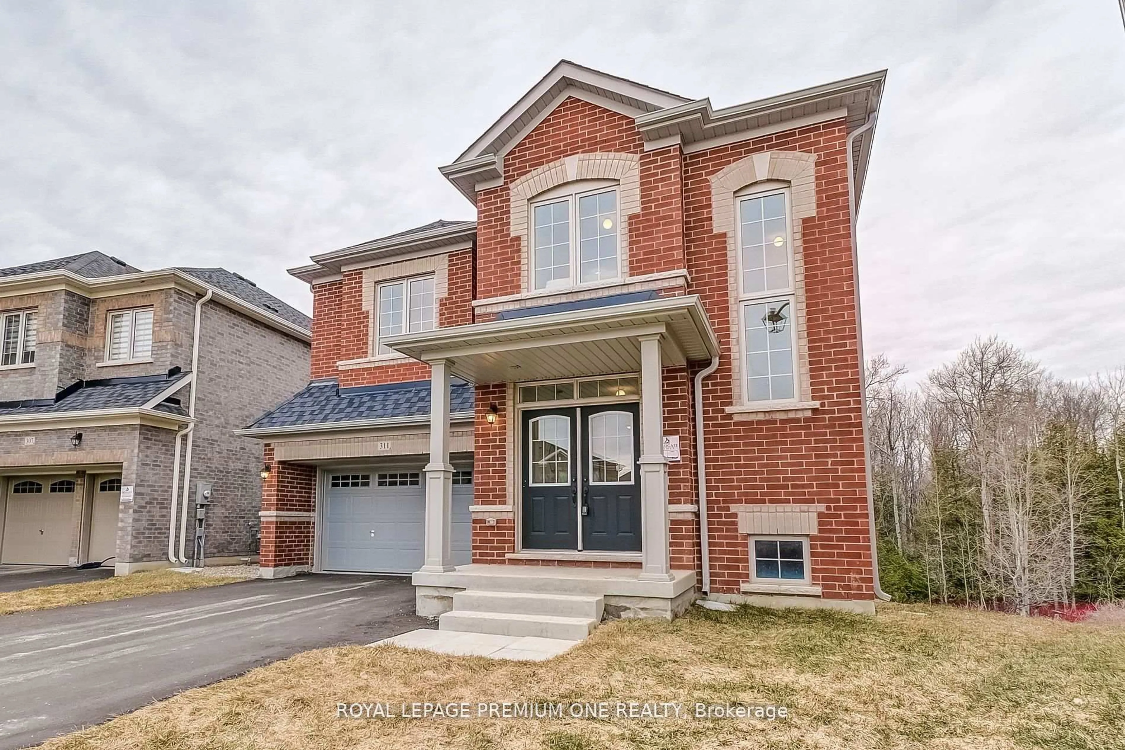 Home with brick exterior material, street for 311 Trillium Crt, Shelburne Ontario L9V 3Y2