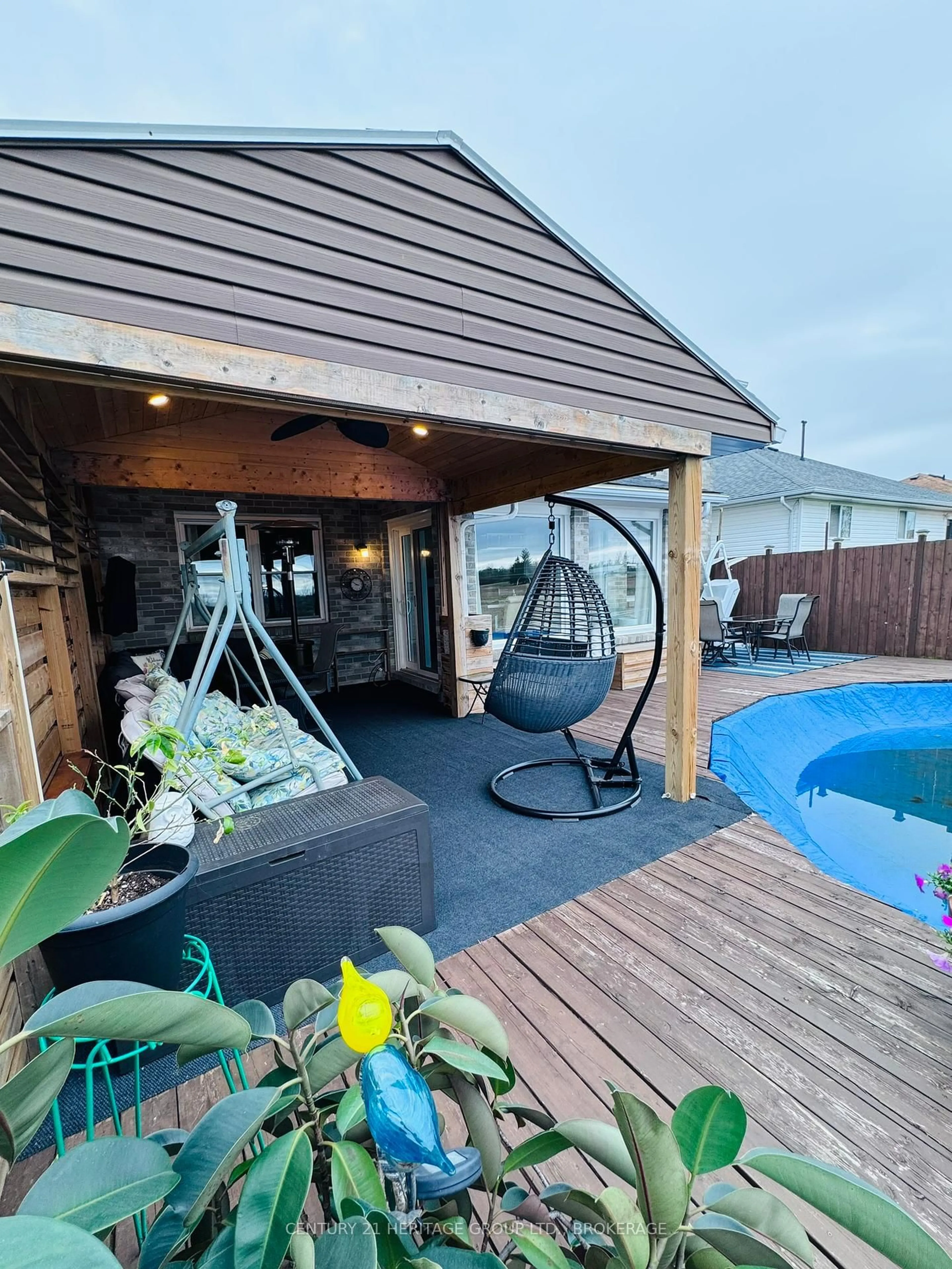 Patio, water/lake/river/ocean view for 66 Angus Dr, Greater Napanee Ontario K7R 3W9