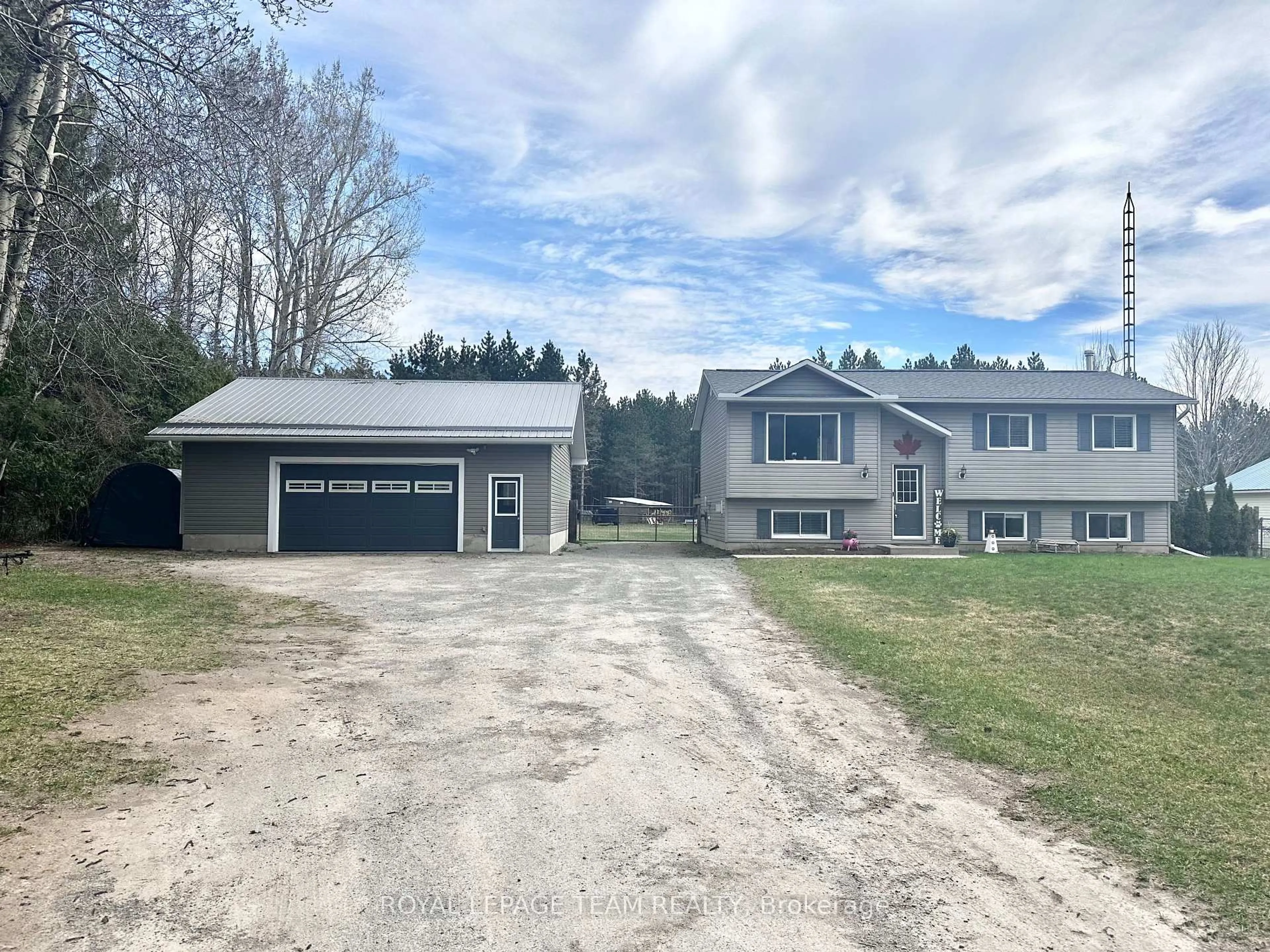 A pic from outside/outdoor area/front of a property/back of a property/a pic from drone, street for 2304 Eady Rd, Renfrew Ontario K7V 3Z8