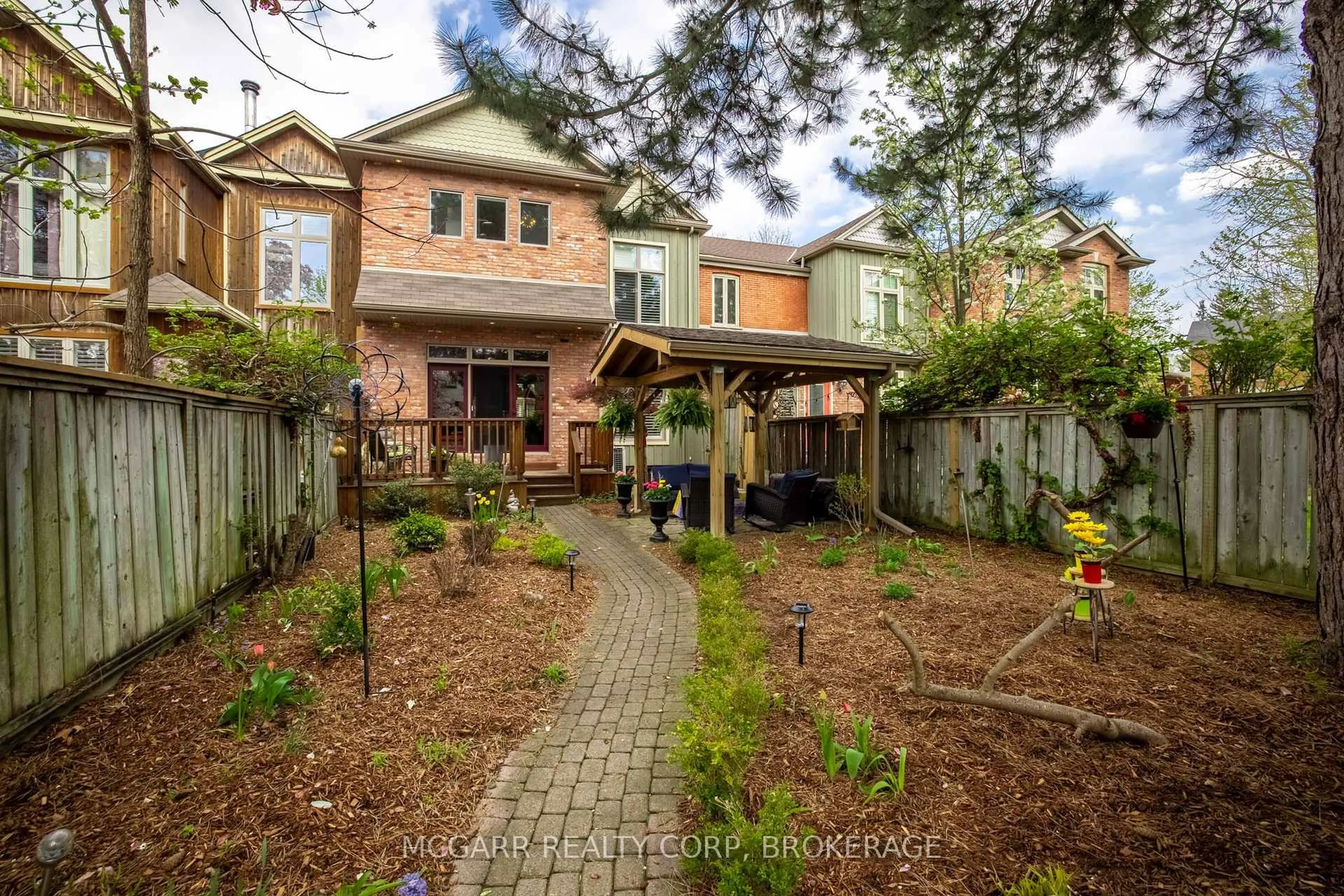 Home with brick exterior material, street for 64 Yates St, St. Catharines Ontario L2R 5R8
