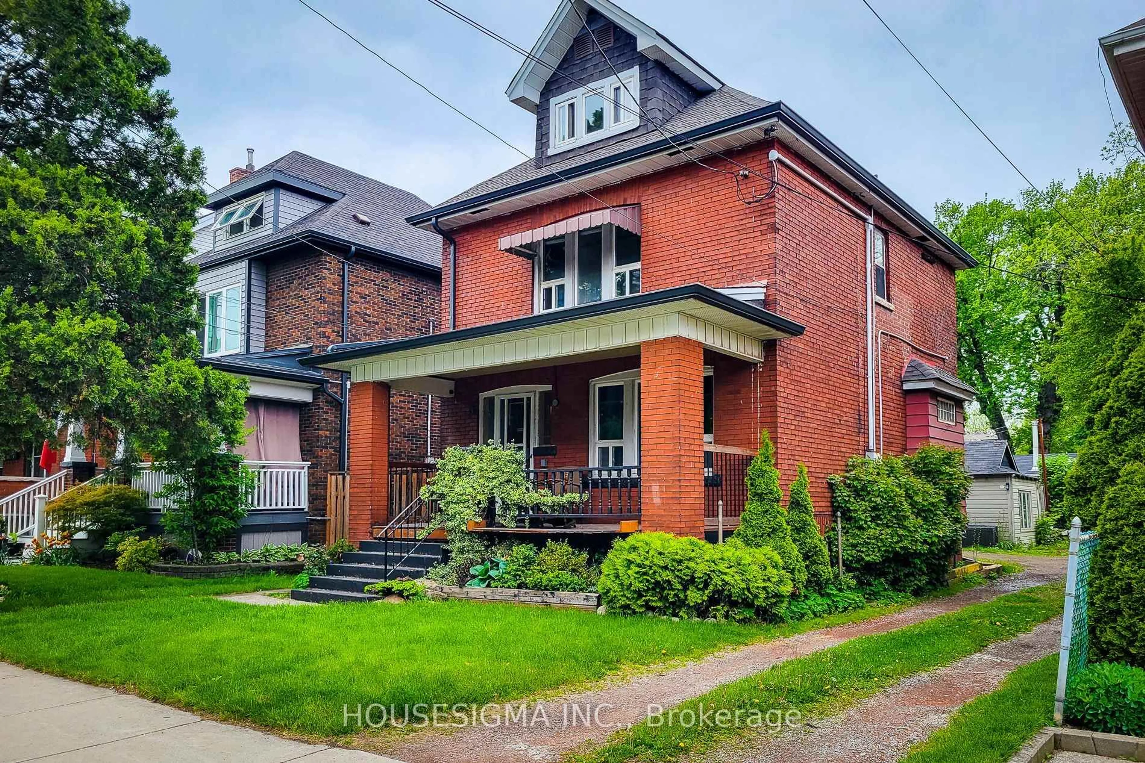 Home with brick exterior material, street for 46 Ottawa St, Hamilton Ontario L8K 2E1