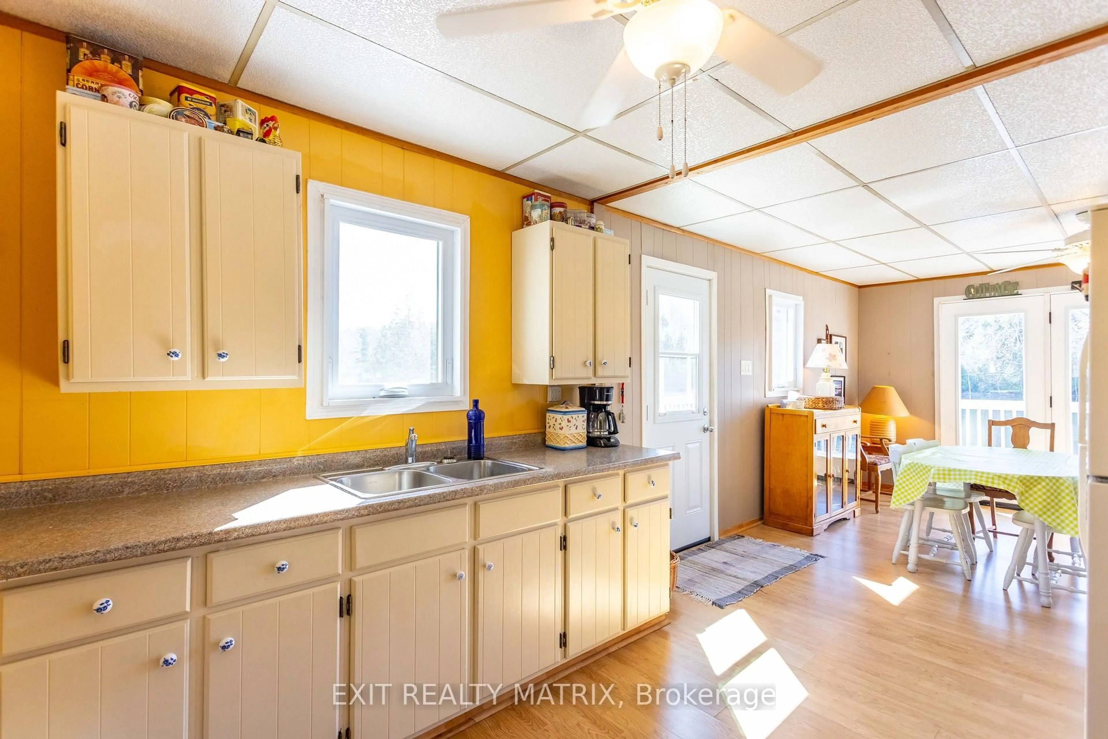 Standard kitchen, unknown for 1683 North Rd, Mountain Grove Ontario K0H 2E0