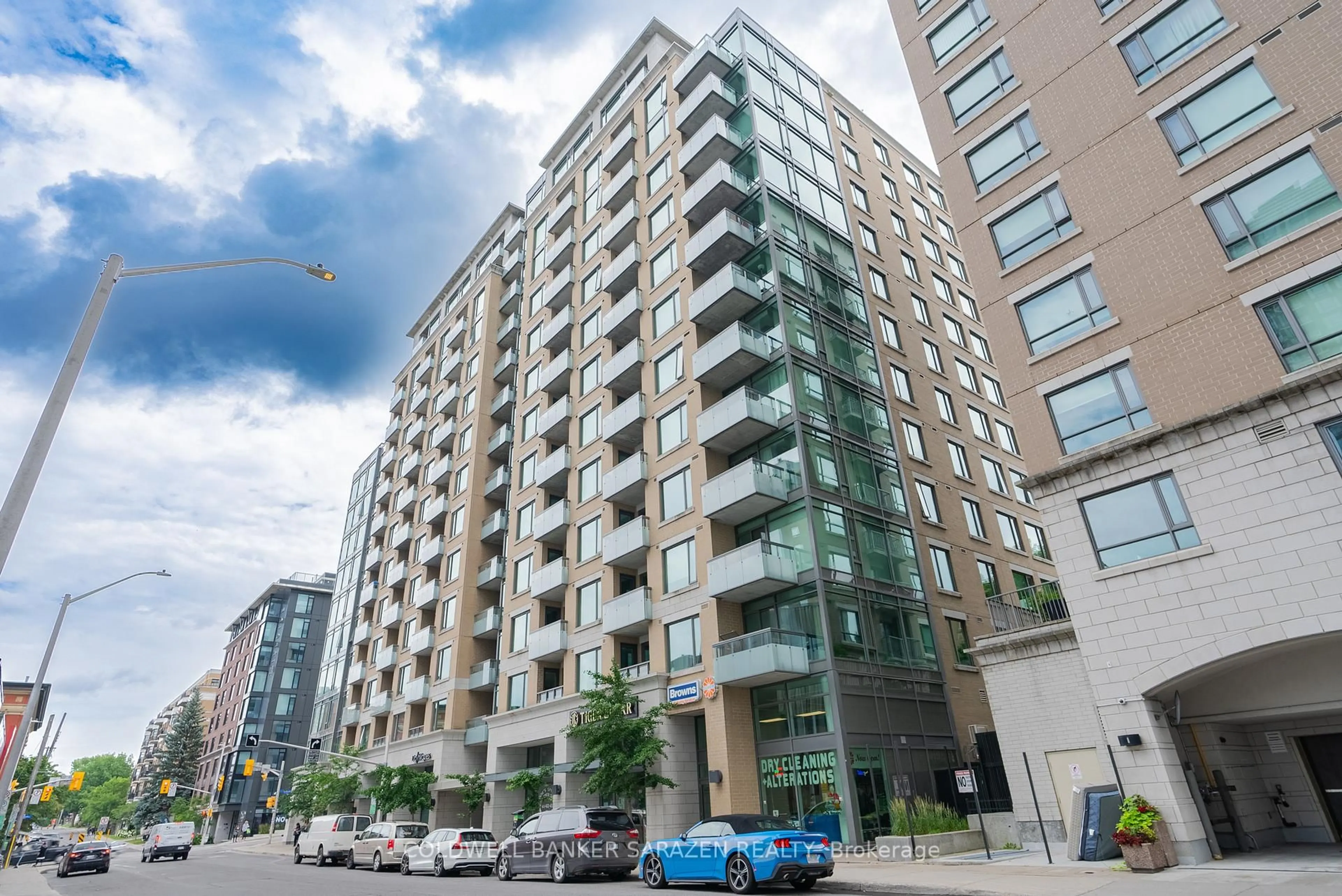 Unknown for 238 BESSERER St #1001, Ottawa Ontario K1N 6B1