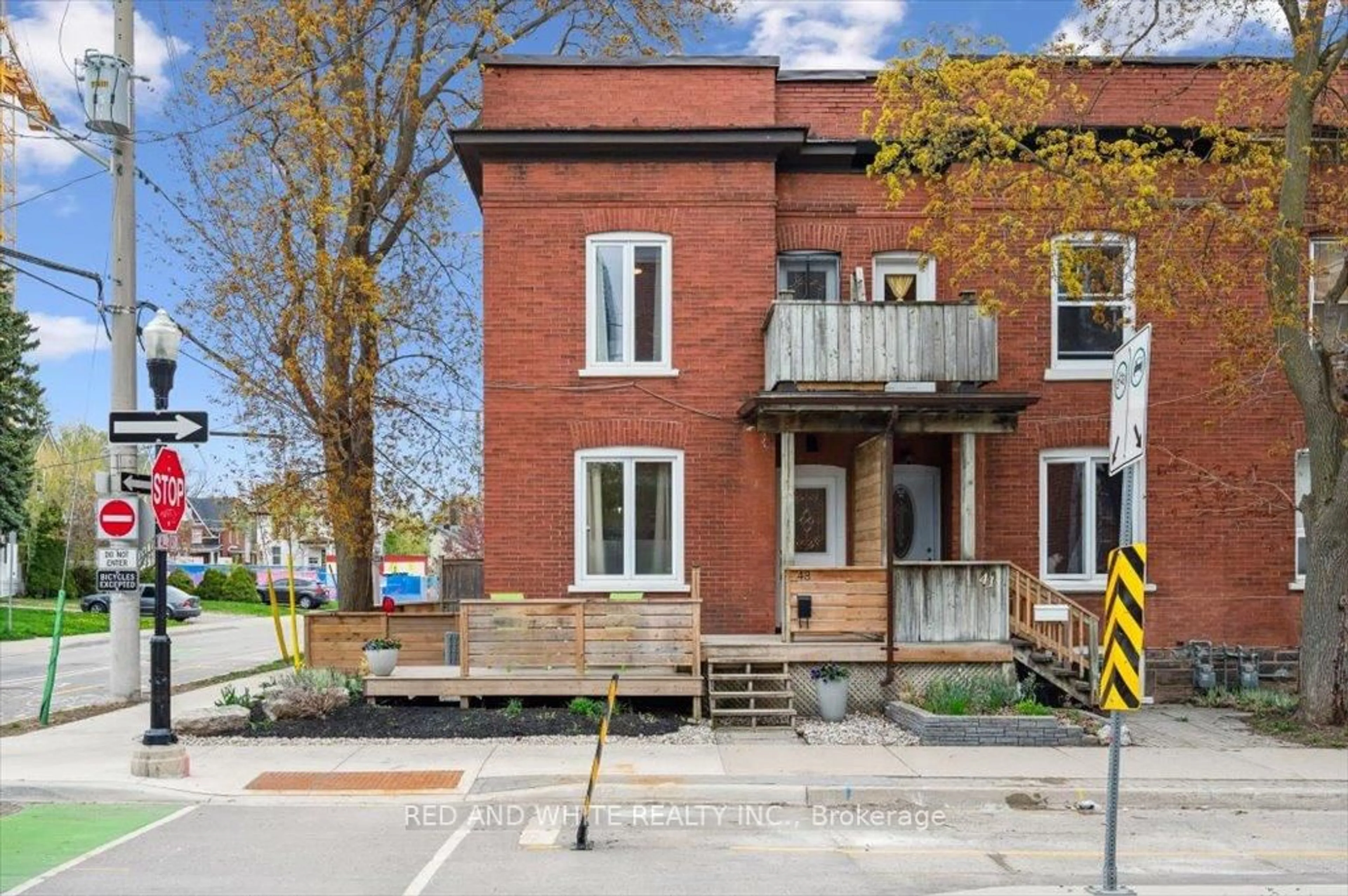 Home with brick exterior material, street for 43 Cedar St, Kitchener Ontario N2H 2W7