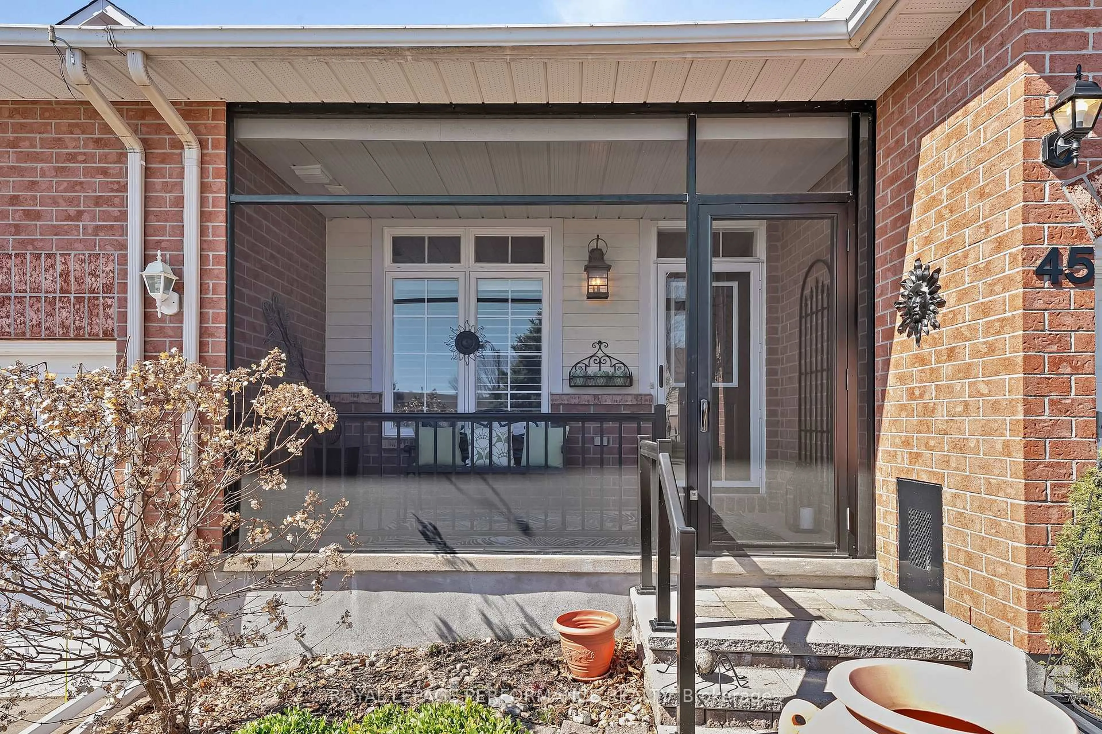 Home with brick exterior material, street for 45 Sable Run Dr, Stittsville Ontario K2S 1W8