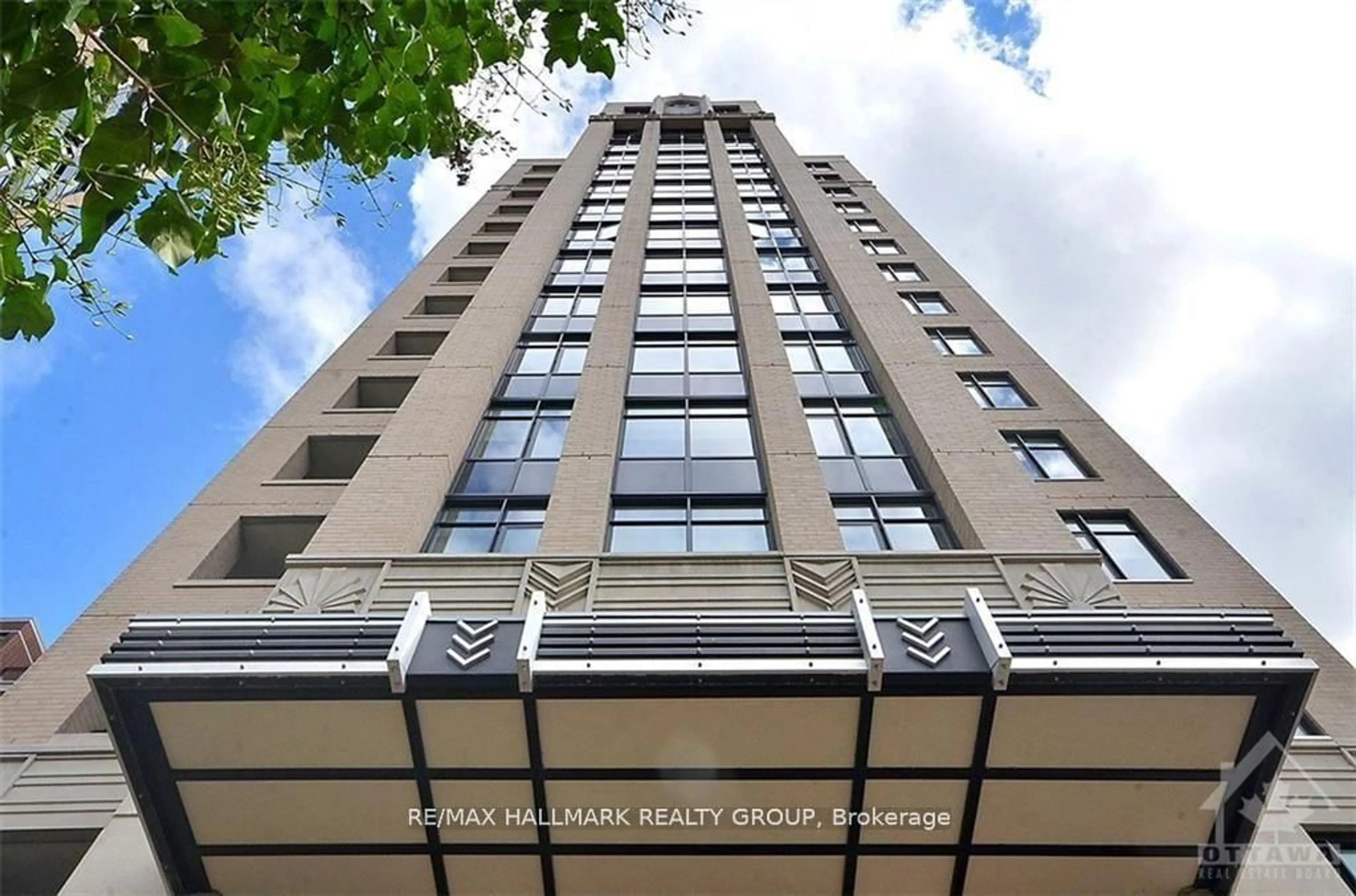 Unknown for 245 Kent St #608, Ottawa Ontario K2P 0A5