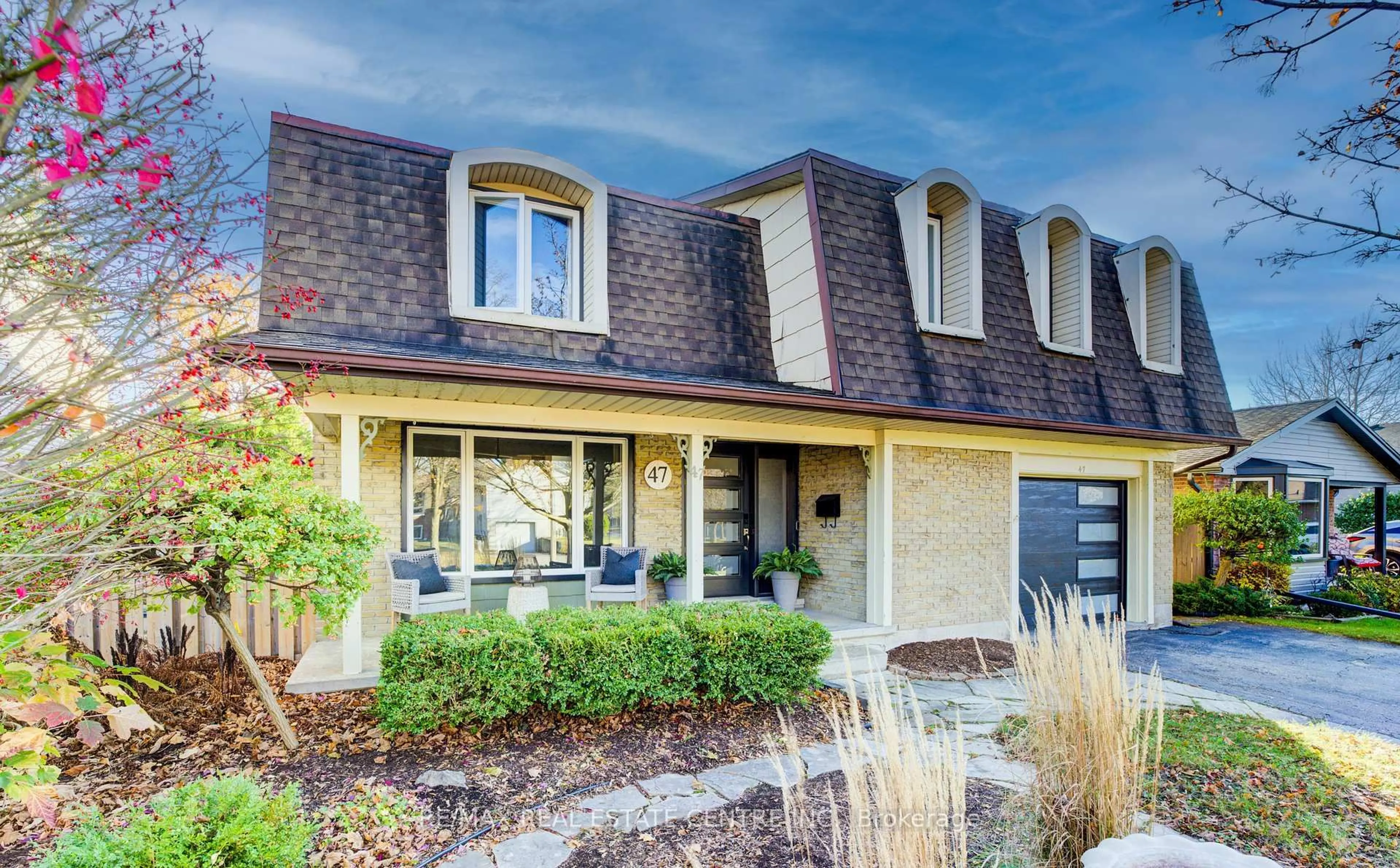 Home with brick exterior material, street for 47 Manor Dr, Kitchener Ontario N2A 2T9