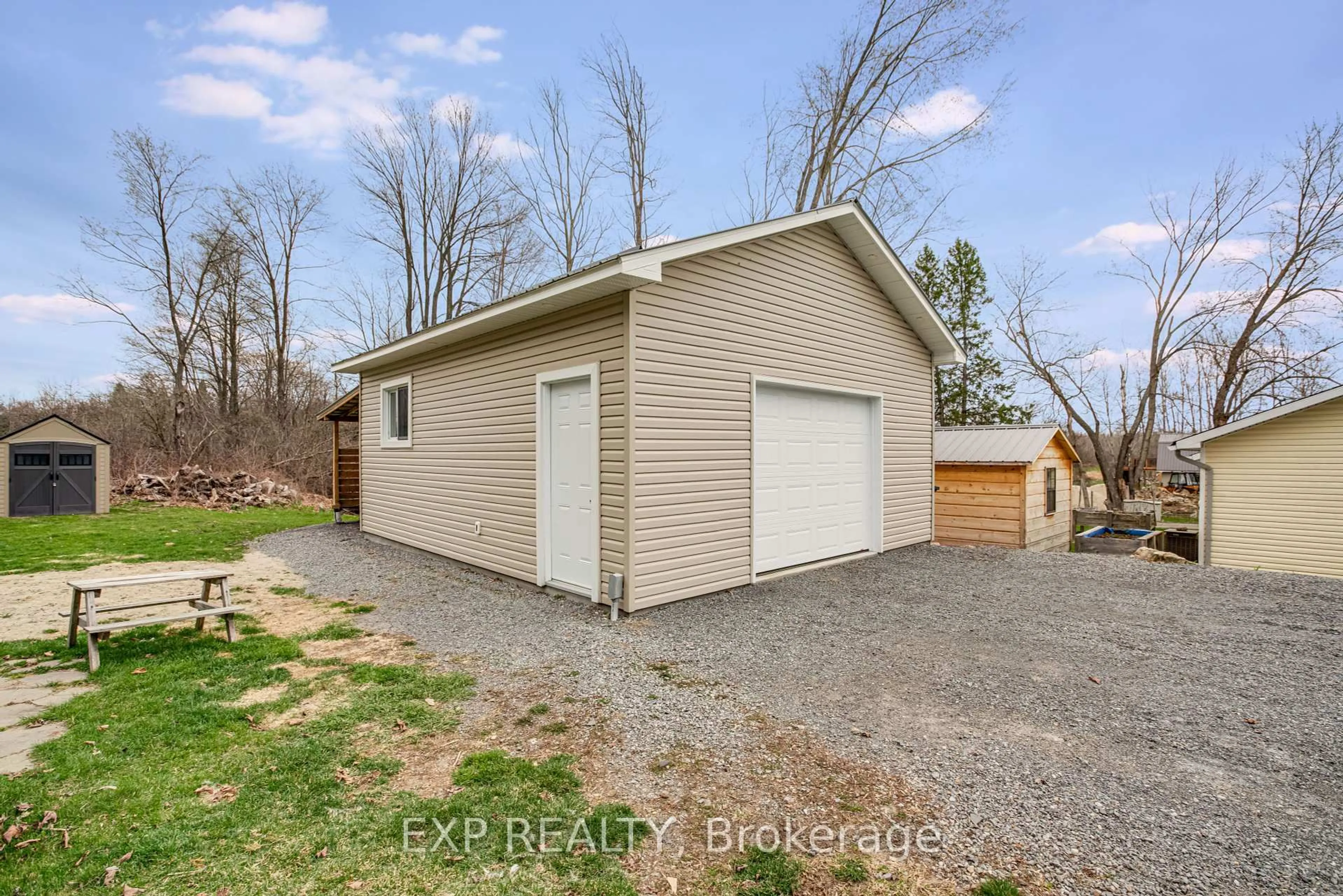 Indoor garage for 640 Ramsay Concession 4a Concession, Carleton Place Ontario K7C 3P1