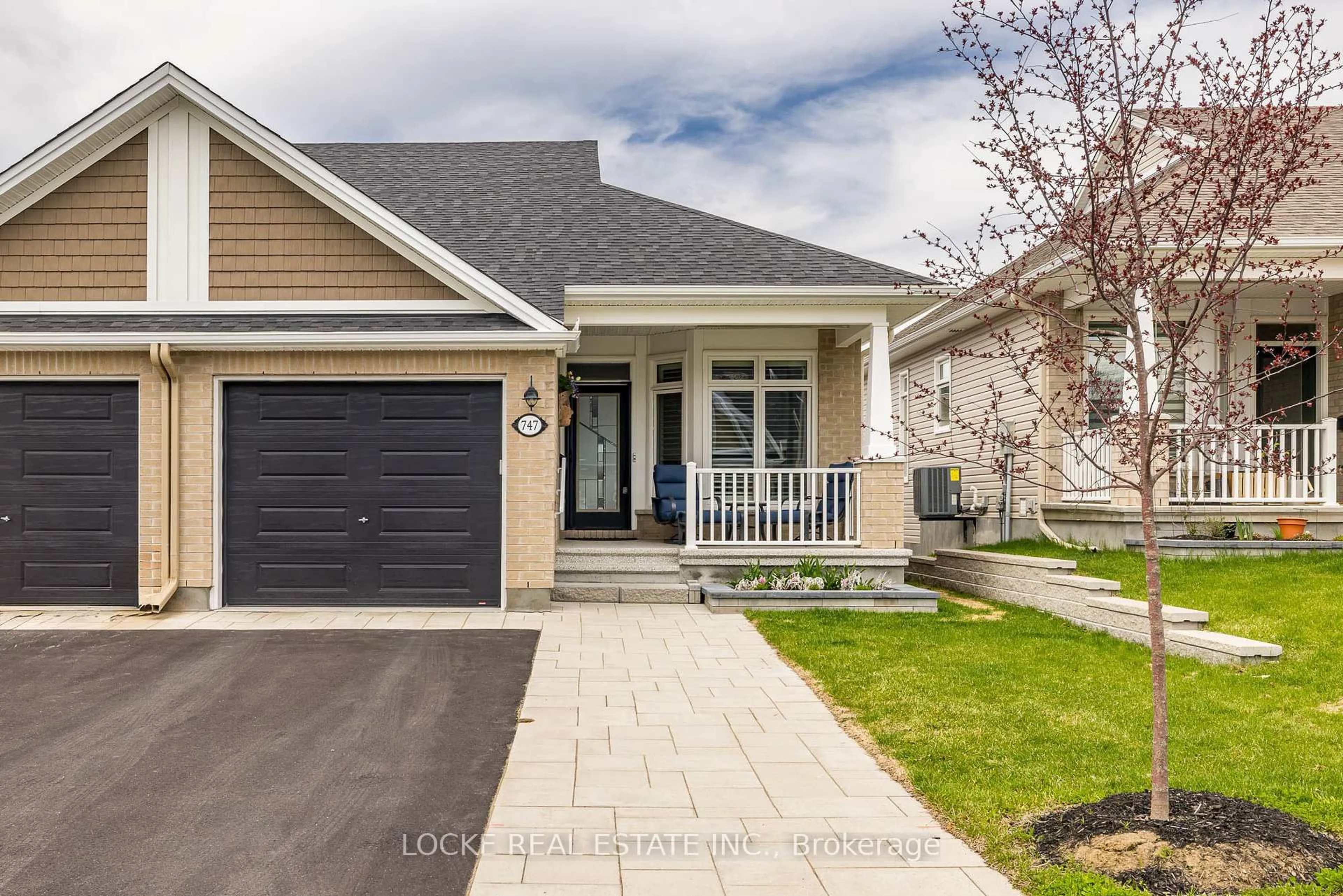 Home with vinyl exterior material, street for 747 Keinouche Pl, Ottawa Ontario K4A 5K3