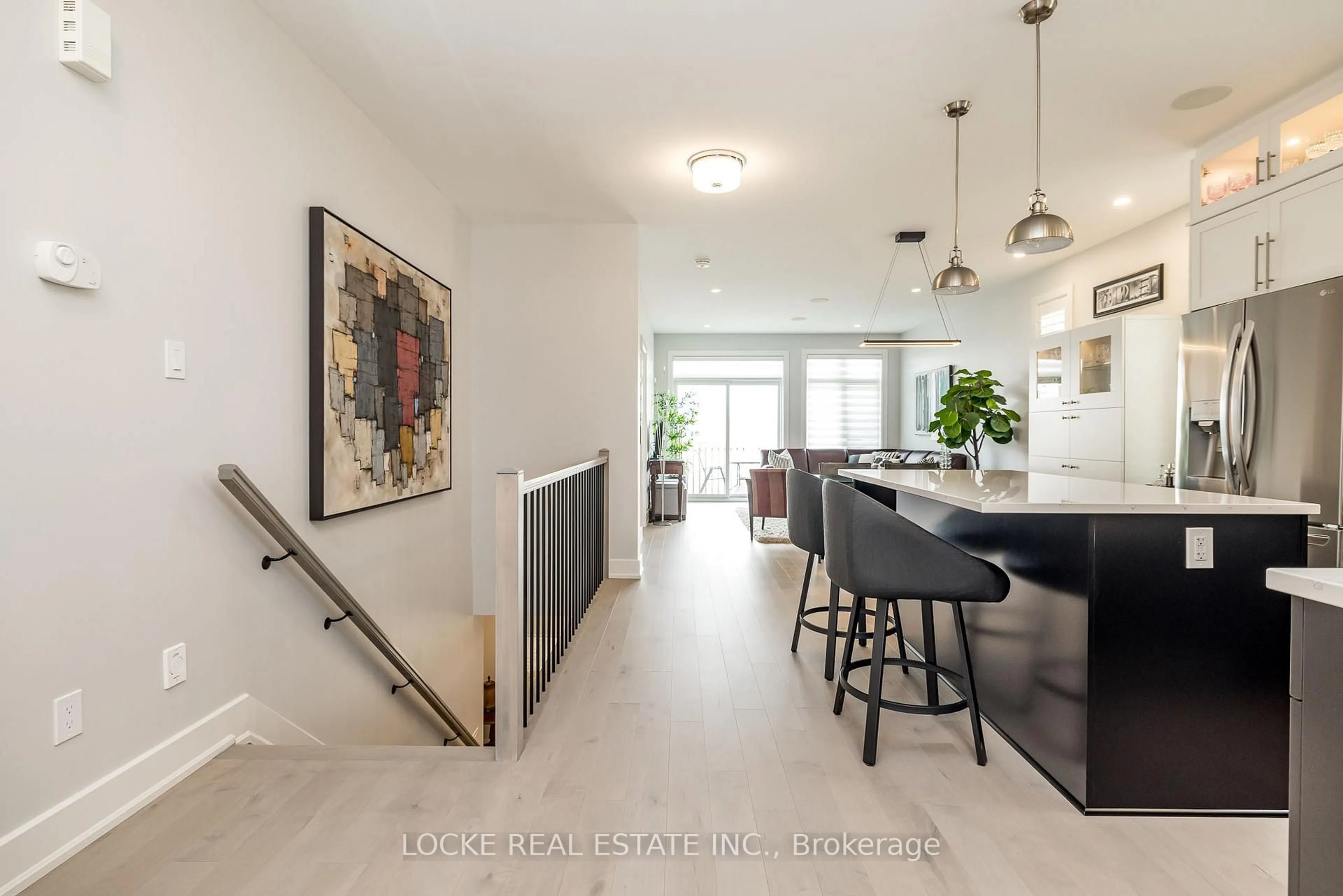 Unknown for 747 Keinouche Pl, Ottawa Ontario K4A 5K3