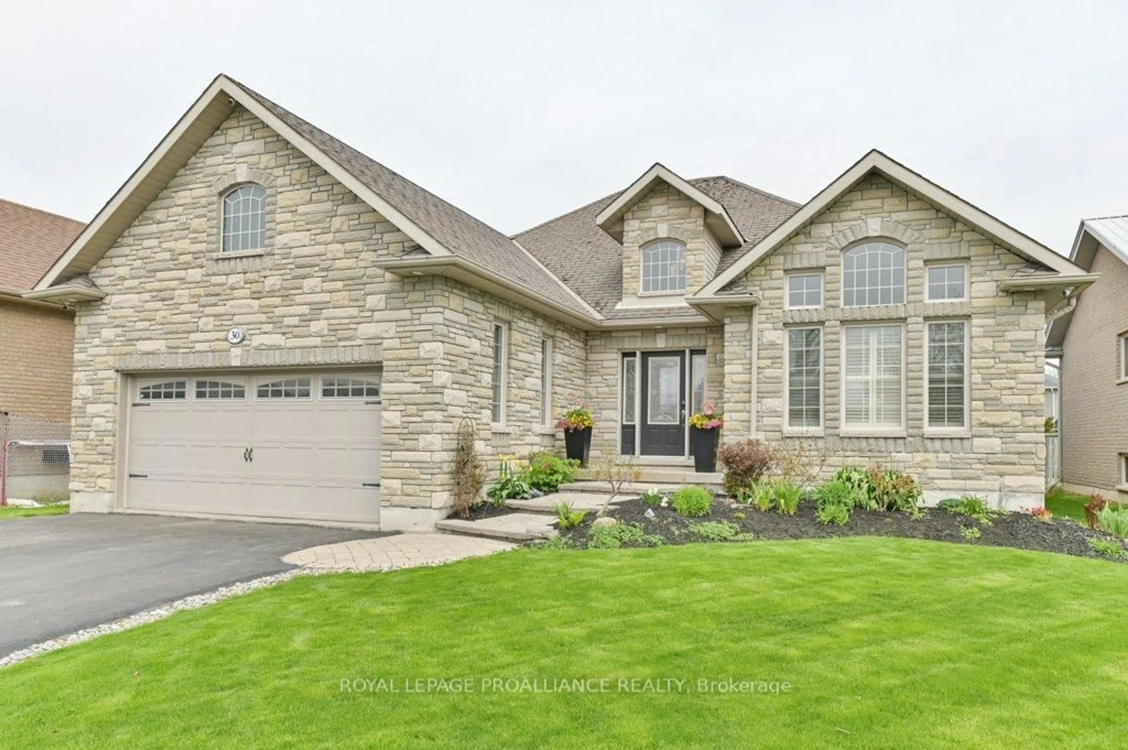 Home with brick exterior material, street for 30 Cooke Crt, Belleville Ontario K8N 5N5