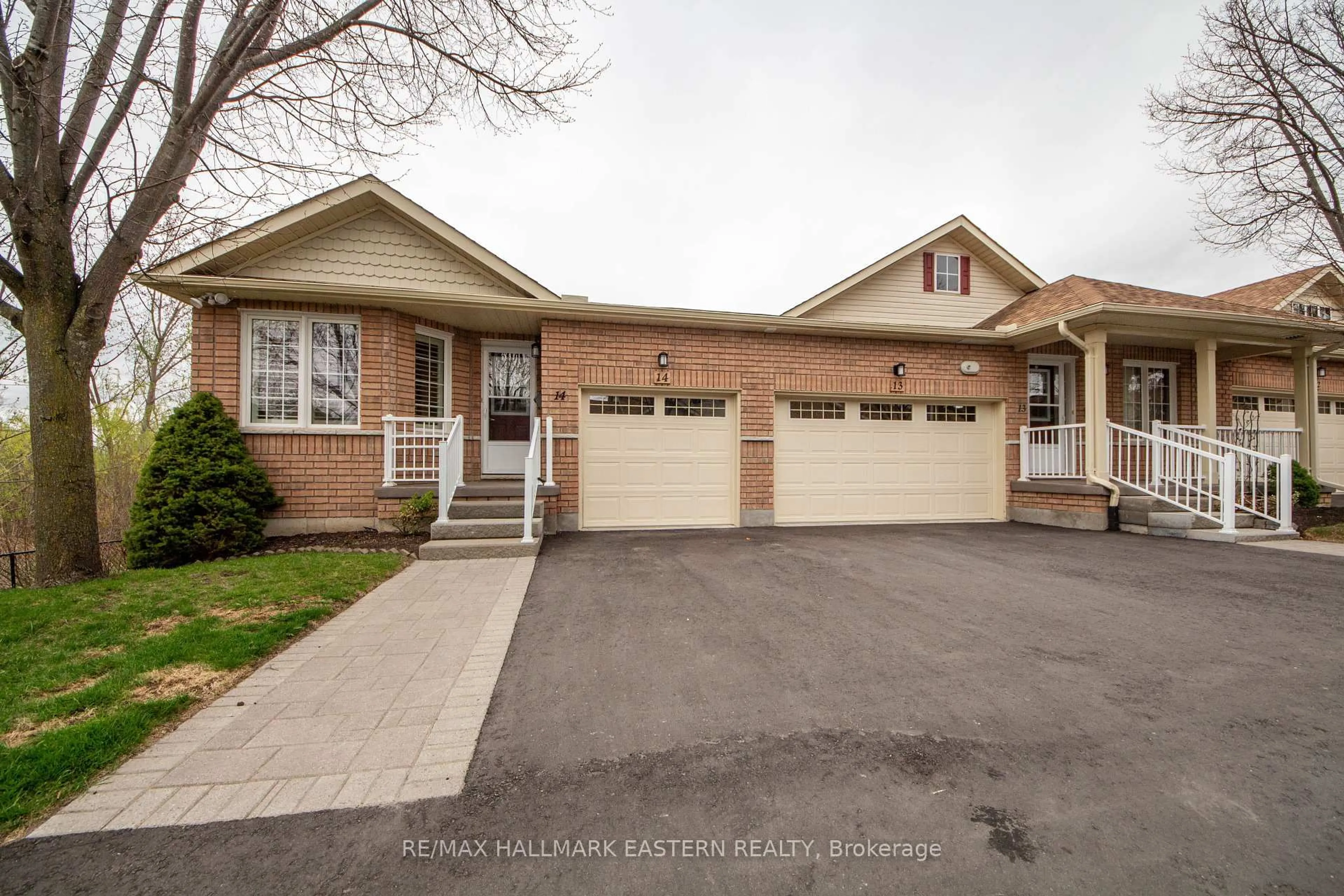 Home with brick exterior material, street for 877 Wentworth St #14, Peterborough West Ontario K9J 8R7