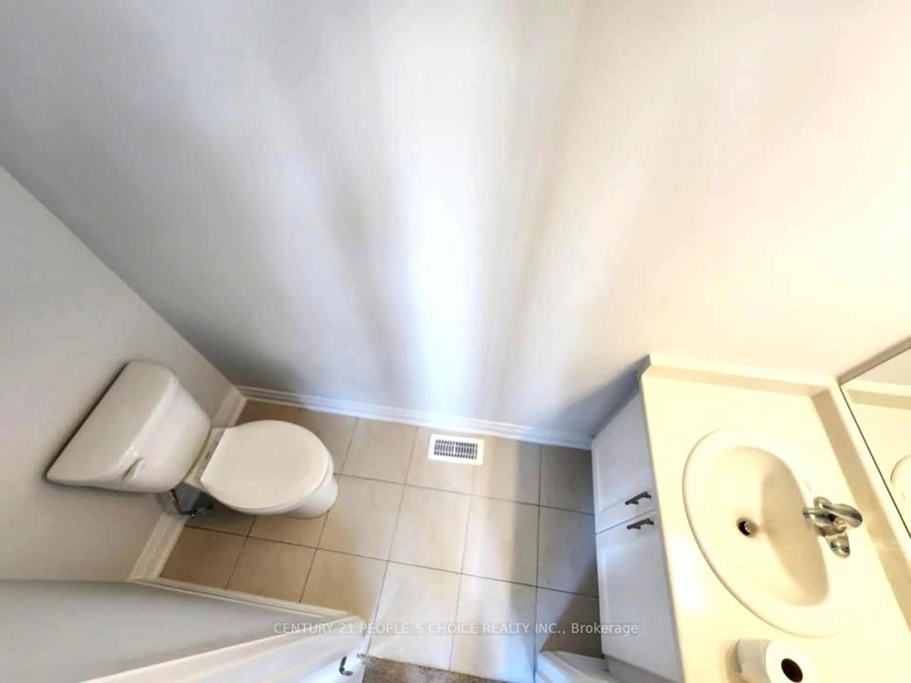 A pic of a room for 92 Corley St, Kawartha Lakes Ontario K9V 6C2
