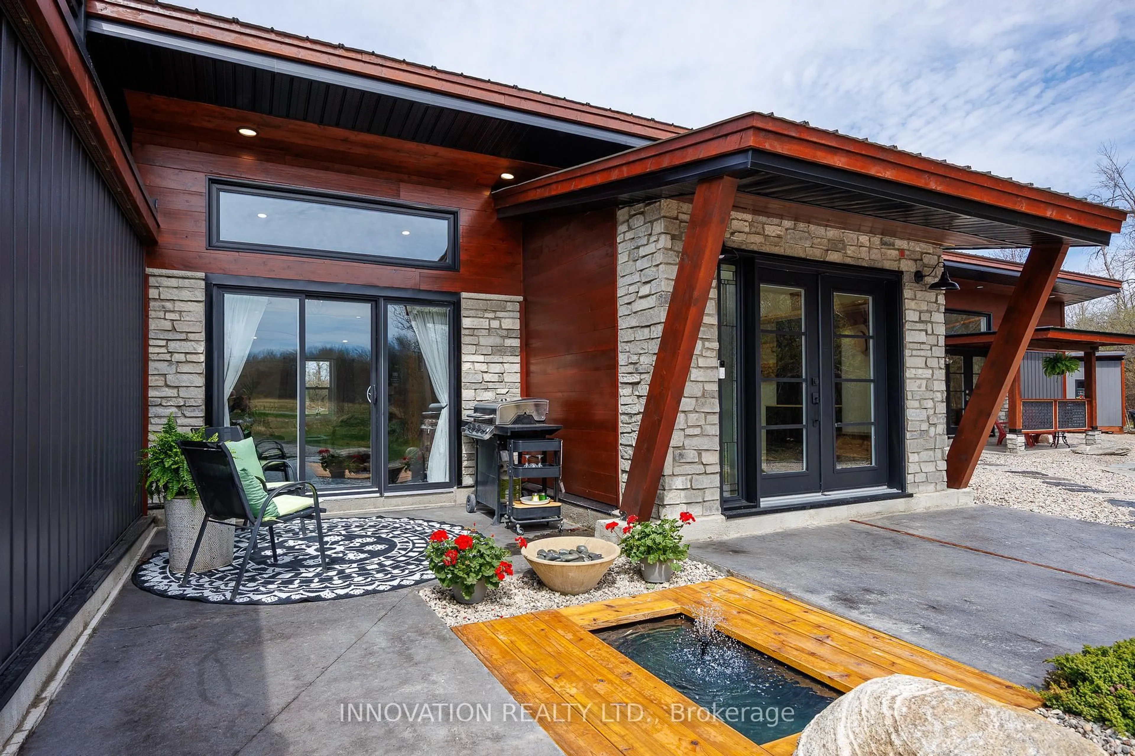 Home with brick exterior material, water/lake/river/ocean view for 484 Porter Rd, Smiths Falls Ontario K7A 4S4