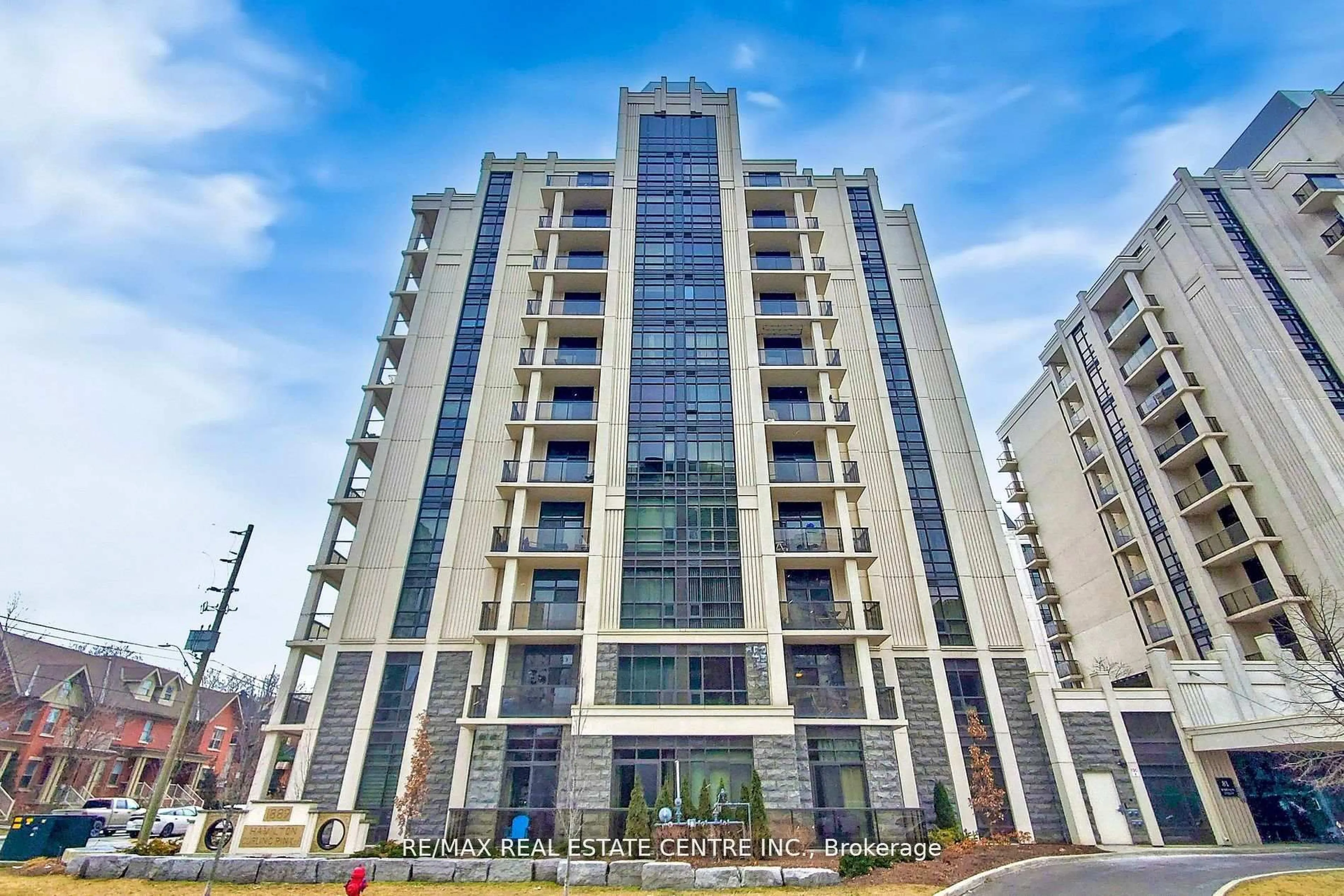 Unknown for 81 Robinson St #305, Hamilton Ontario L8P 0C2