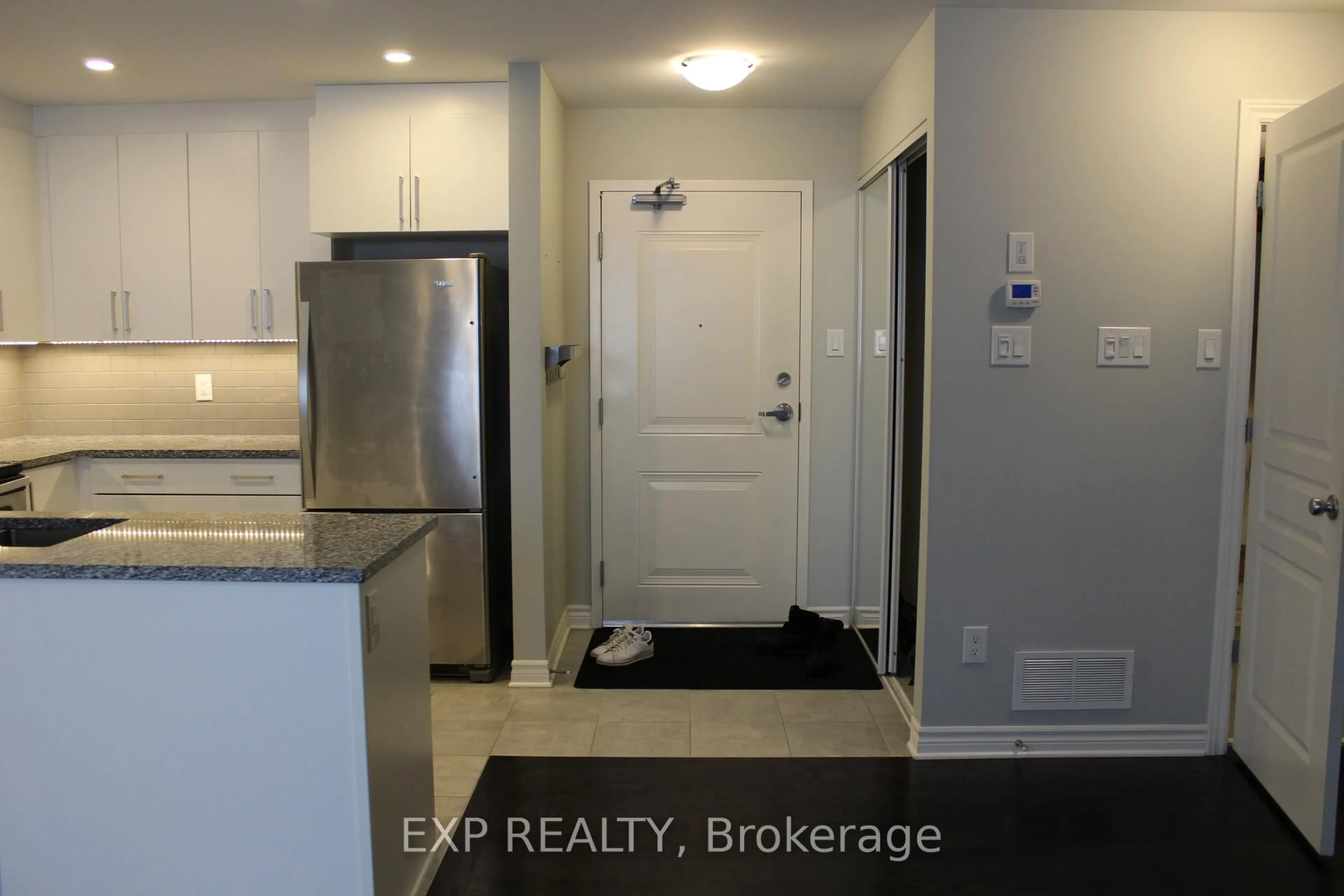 Unknown for 360 Tribeca Private N/A #23, Ottawa Ontario K2J 6B4