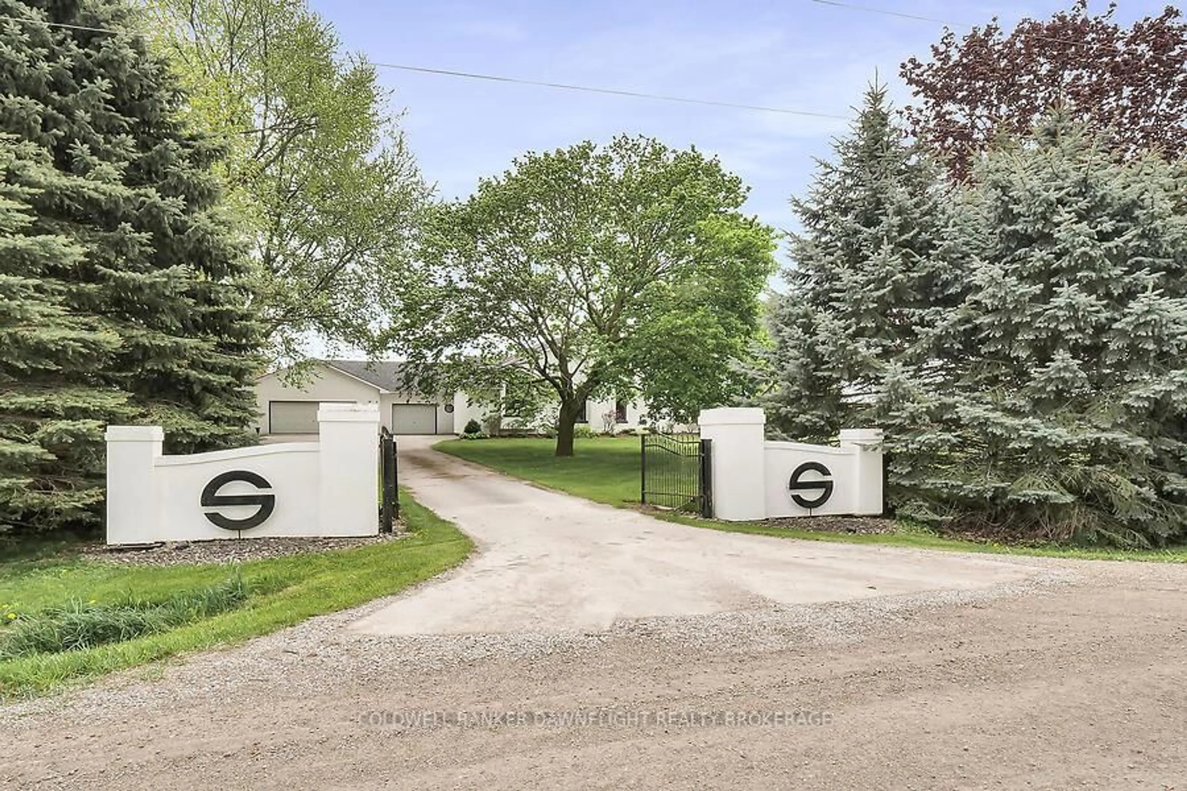Unknown for 15099 Sixteen Mile Rd, Middlesex Centre Ontario N0M 1P0