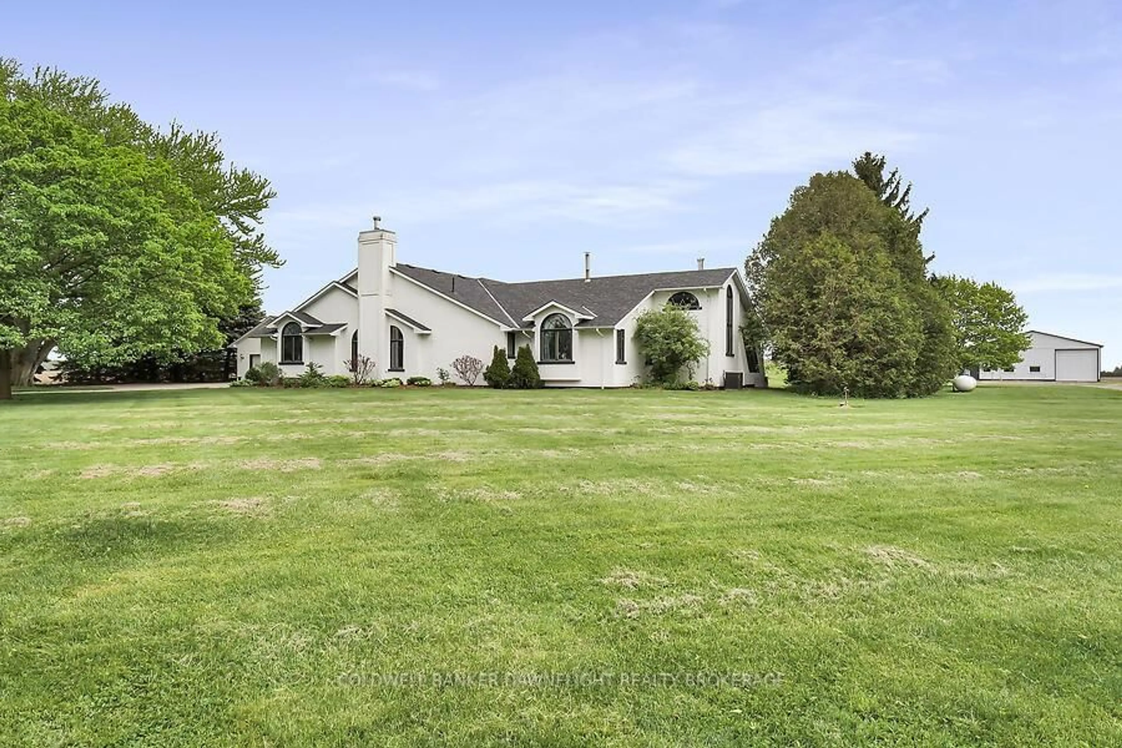 A pic from outside/outdoor area/front of a property/back of a property/a pic from drone, unknown for 15099 Sixteen Mile Rd, Middlesex Centre Ontario N0M 1P0