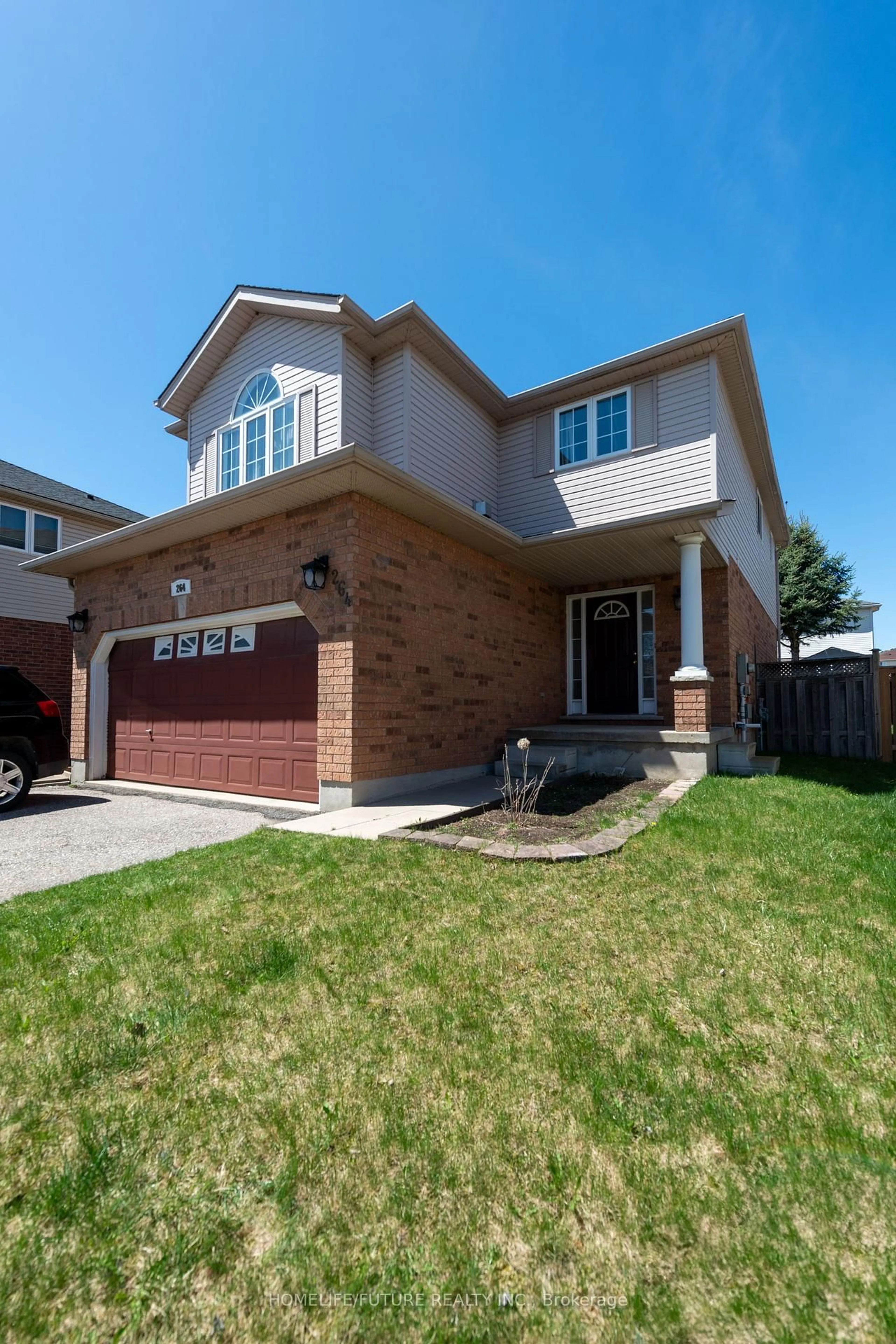 Home with brick exterior material, street for 264 Holbeach Crt, Waterloo Ontario N2J 4Y7