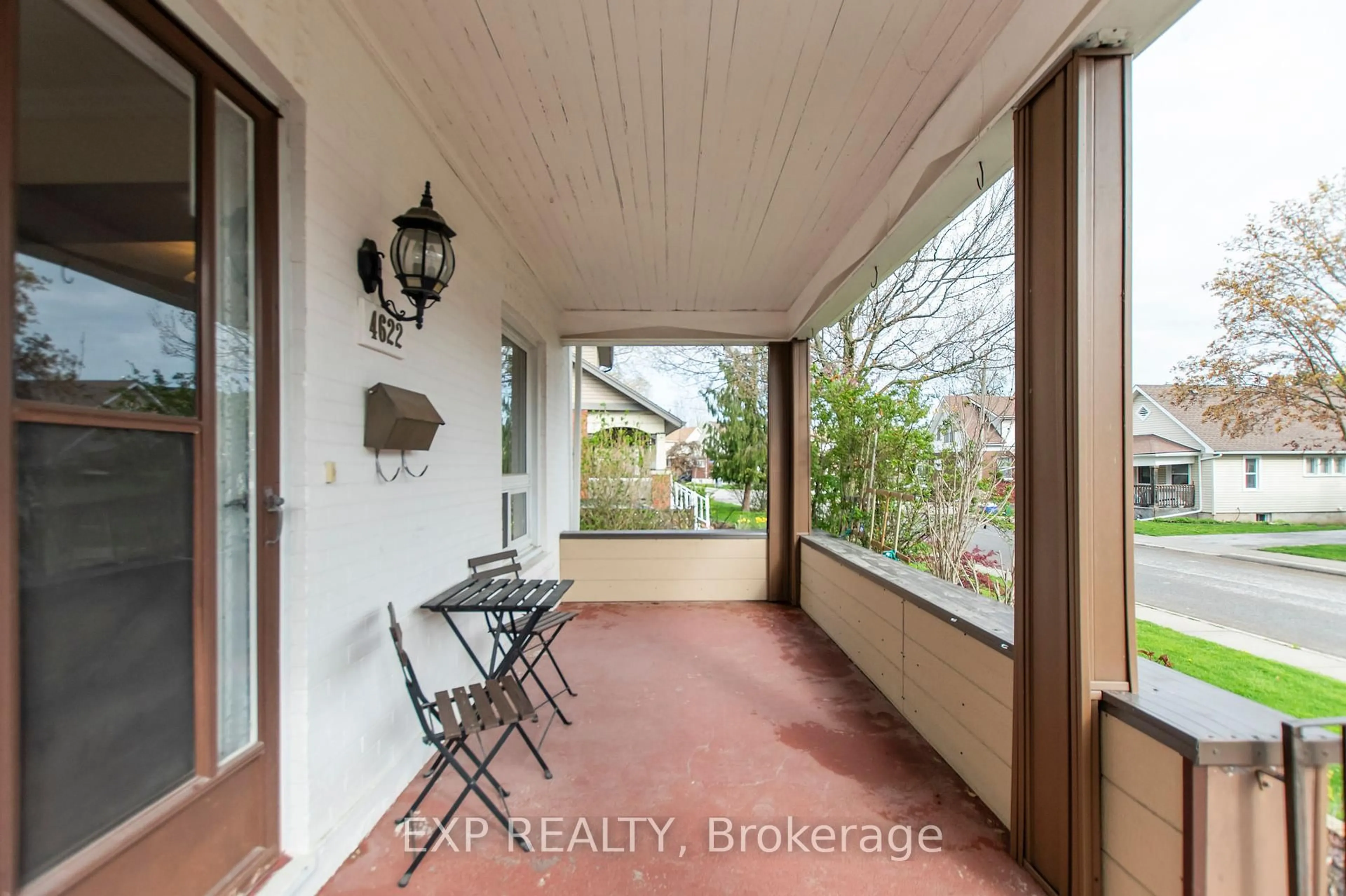 Unknown for 4622 Ryerson Cres, Niagara Falls Ontario L2E 1E2