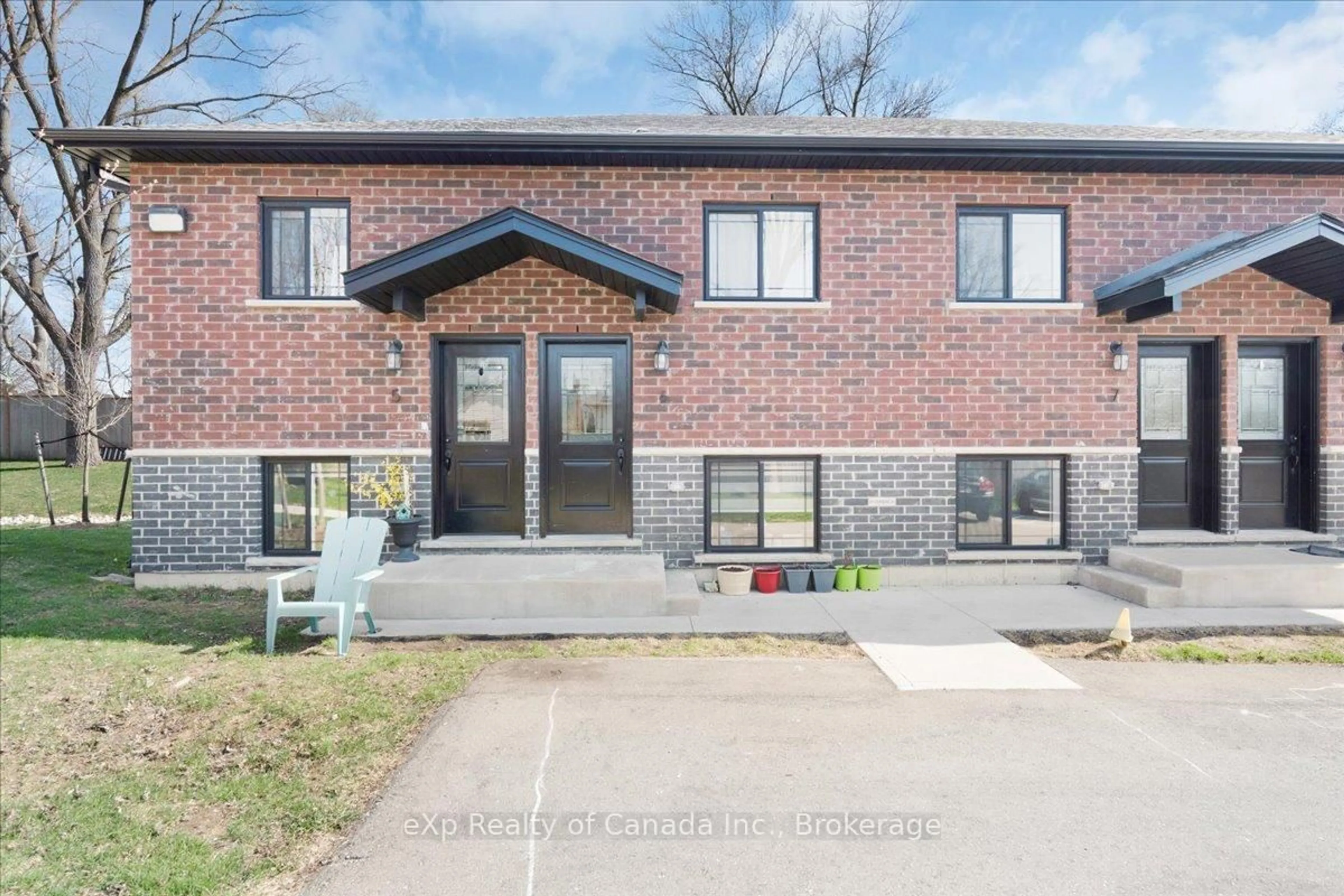 Home with brick exterior material, street for 34 Bain St #6, Woodstock Ontario N4S 5X8