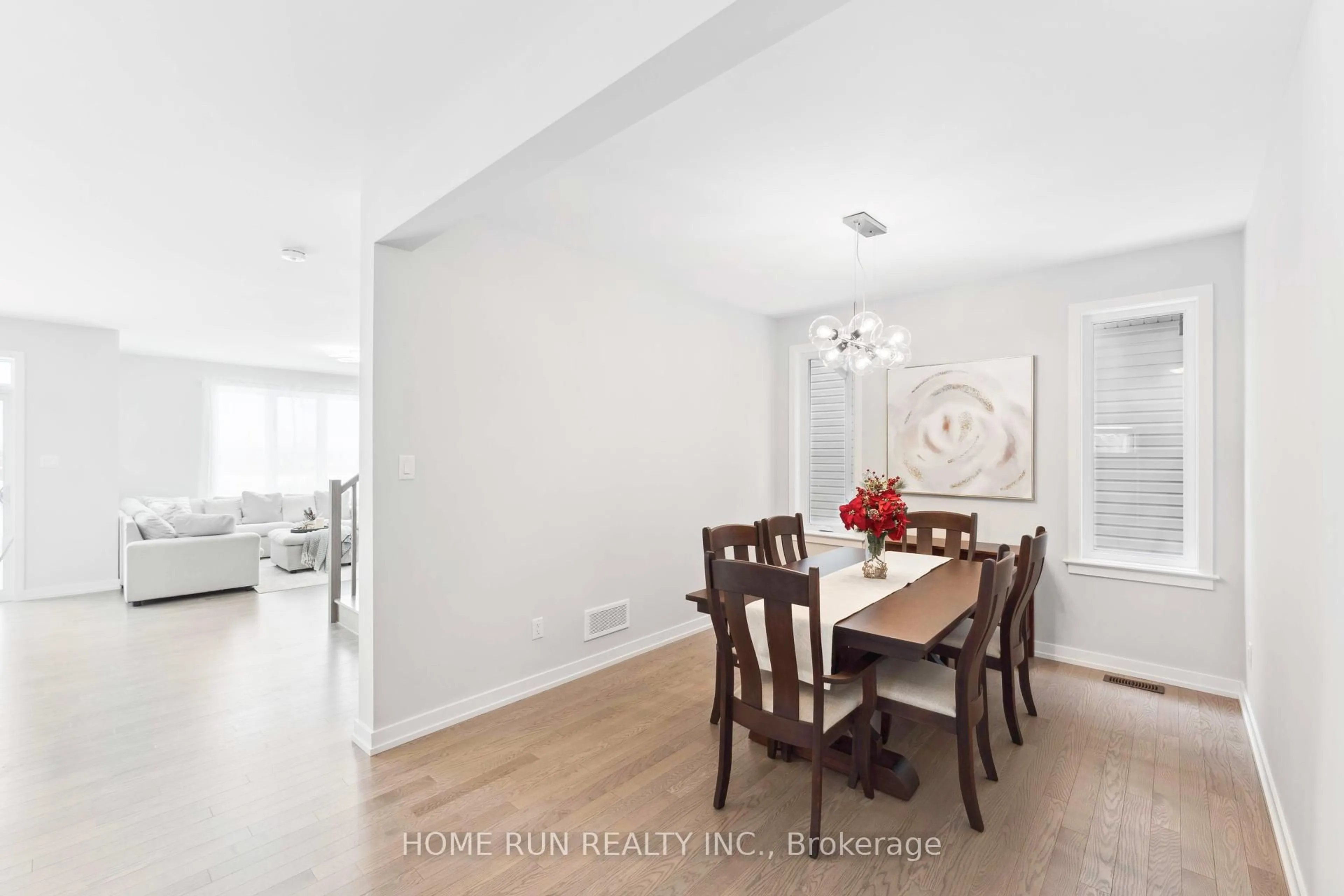 Dining room, wood/laminate floor for 1987 Acoustic Way, Ottawa Ontario K4M 0L6