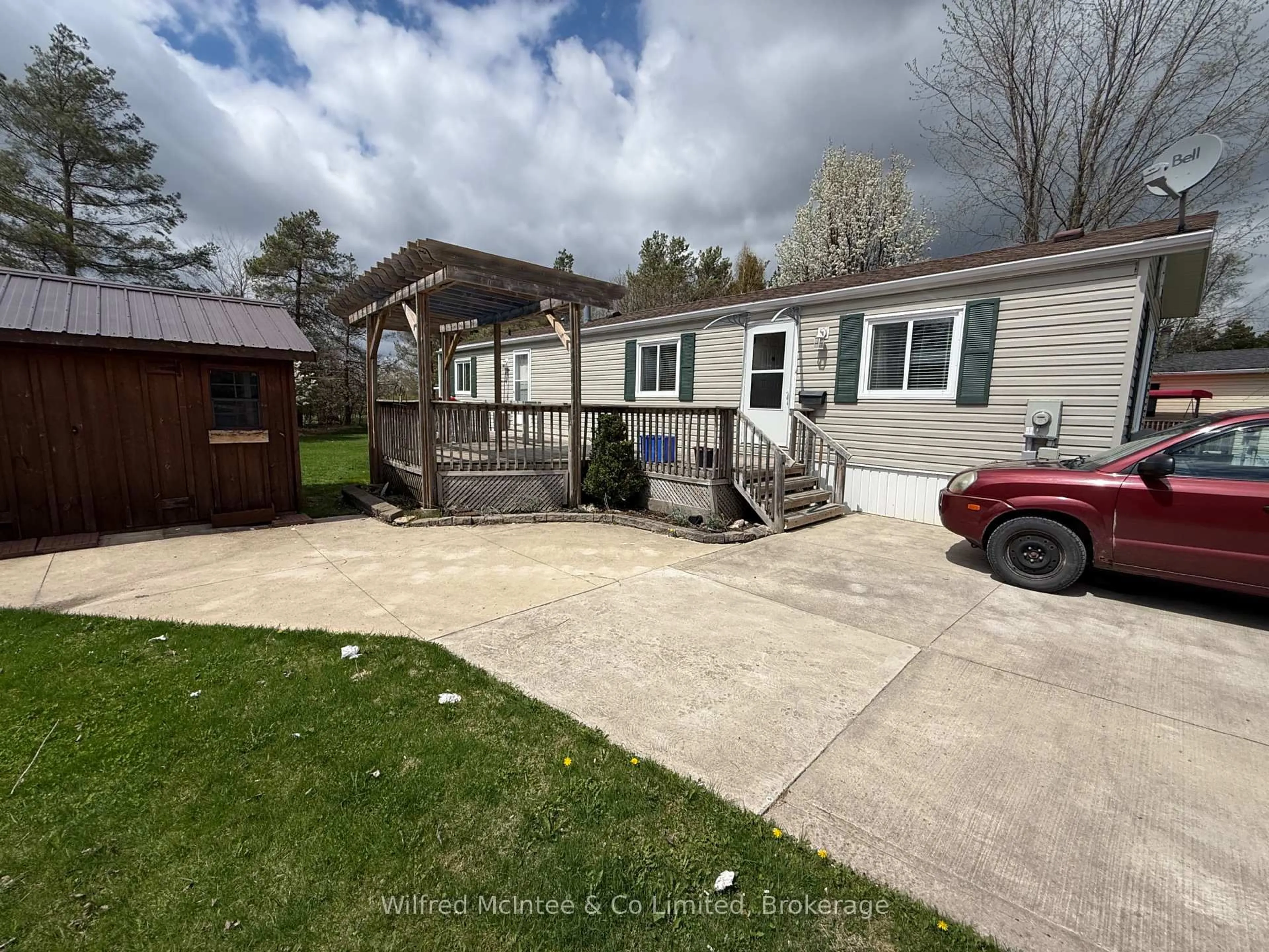 A pic from outside/outdoor area/front of a property/back of a property/a pic from drone, water/lake/river/ocean view for 19 Dove Rd, Brockton Ontario N0G 2V0