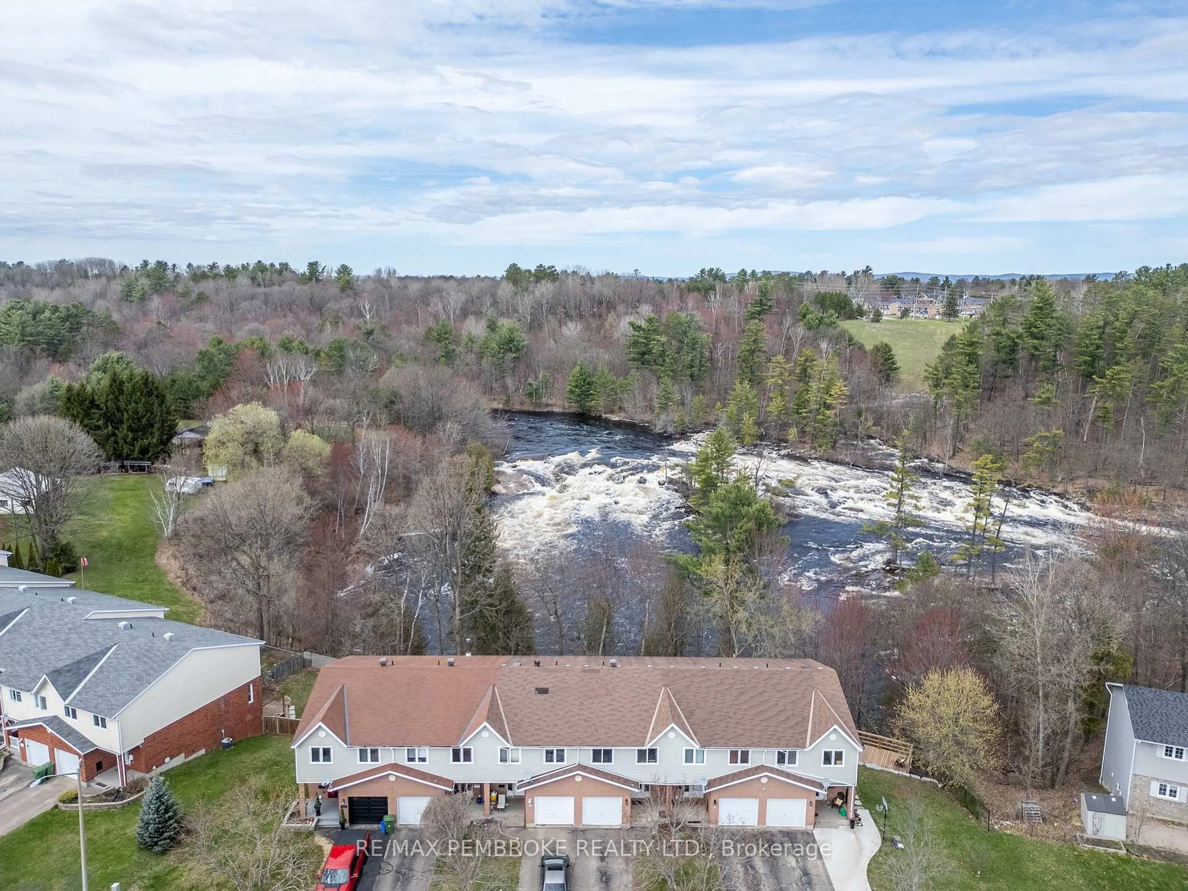 A pic from outside/outdoor area/front of a property/back of a property/a pic from drone, water/lake/river/ocean view for 13 Vermont Meadows N/A, Petawawa Ontario K8H 3N3