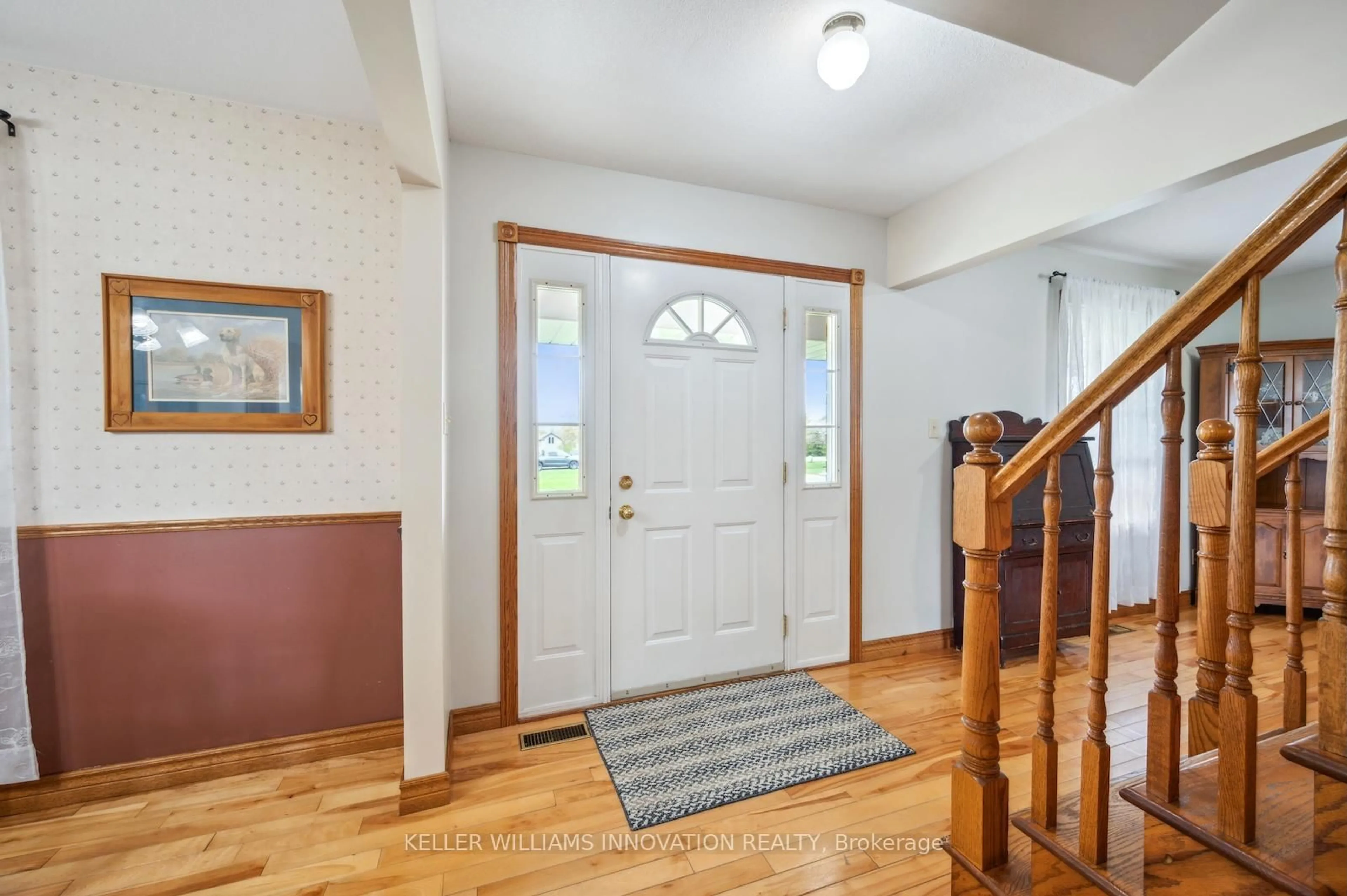 Indoor entryway for 4140 Weimar Line, Wellesley Ontario N0B 2T0