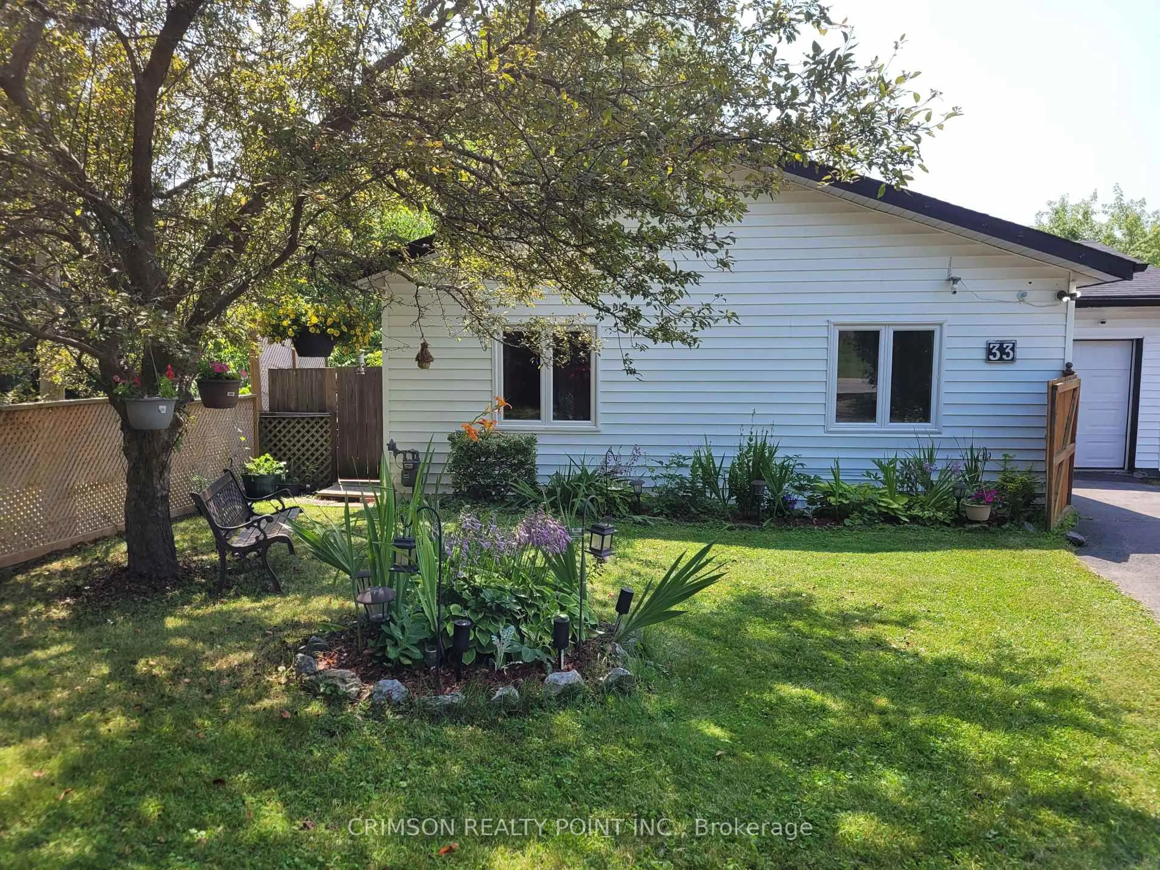 A pic from outside/outdoor area/front of a property/back of a property/a pic from drone, unknown for 33 TORONTO St, Cramahe Ontario K0K 1S0