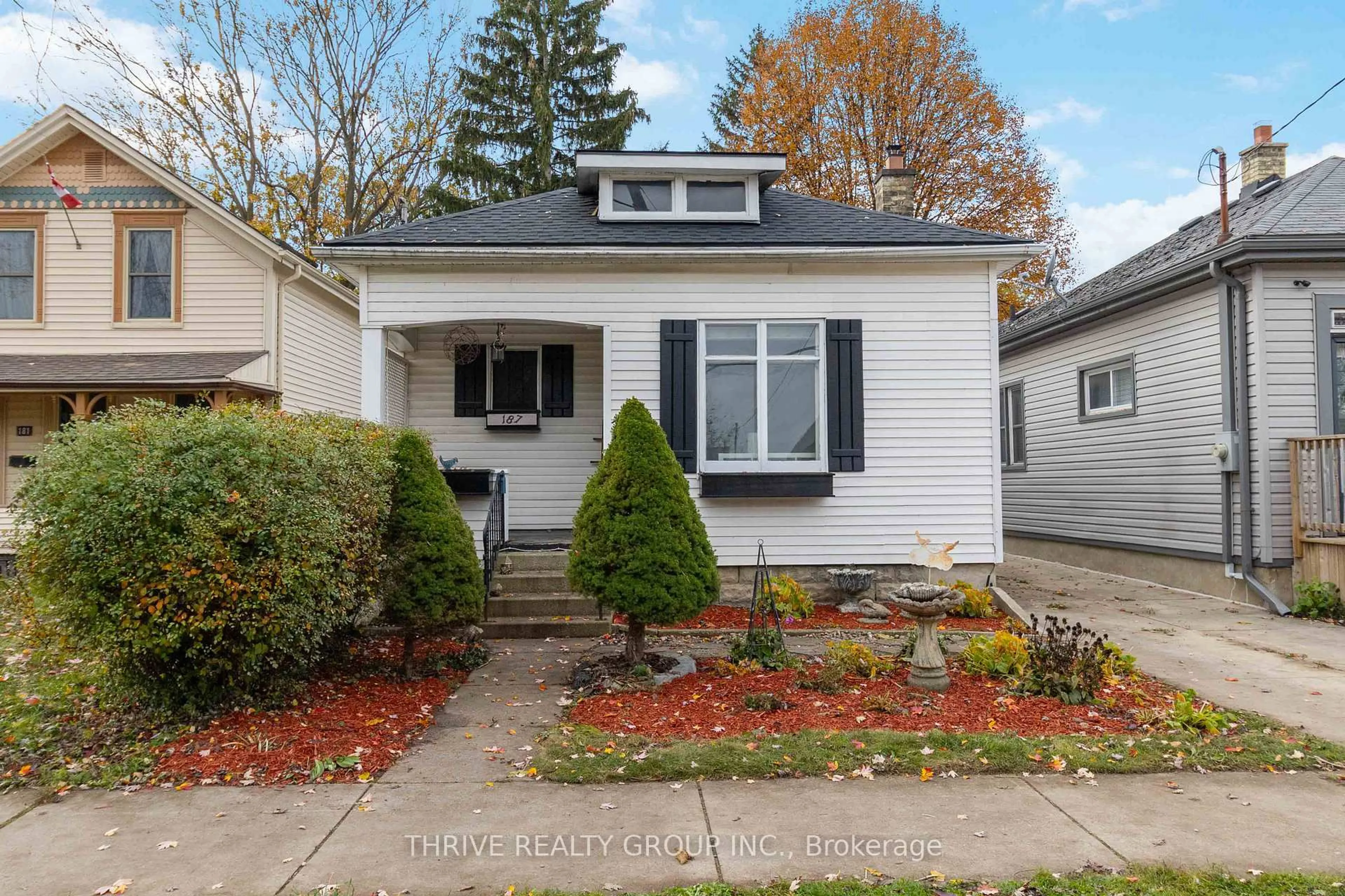 Home with vinyl exterior material, street for 187 William St, London East Ontario N6B 3B6