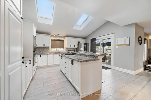 Additional property image - 110 Fieldway Dr