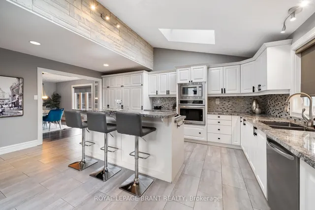 Additional property image - 110 Fieldway Dr