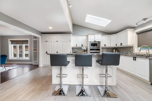 Additional property image - 110 Fieldway Dr
