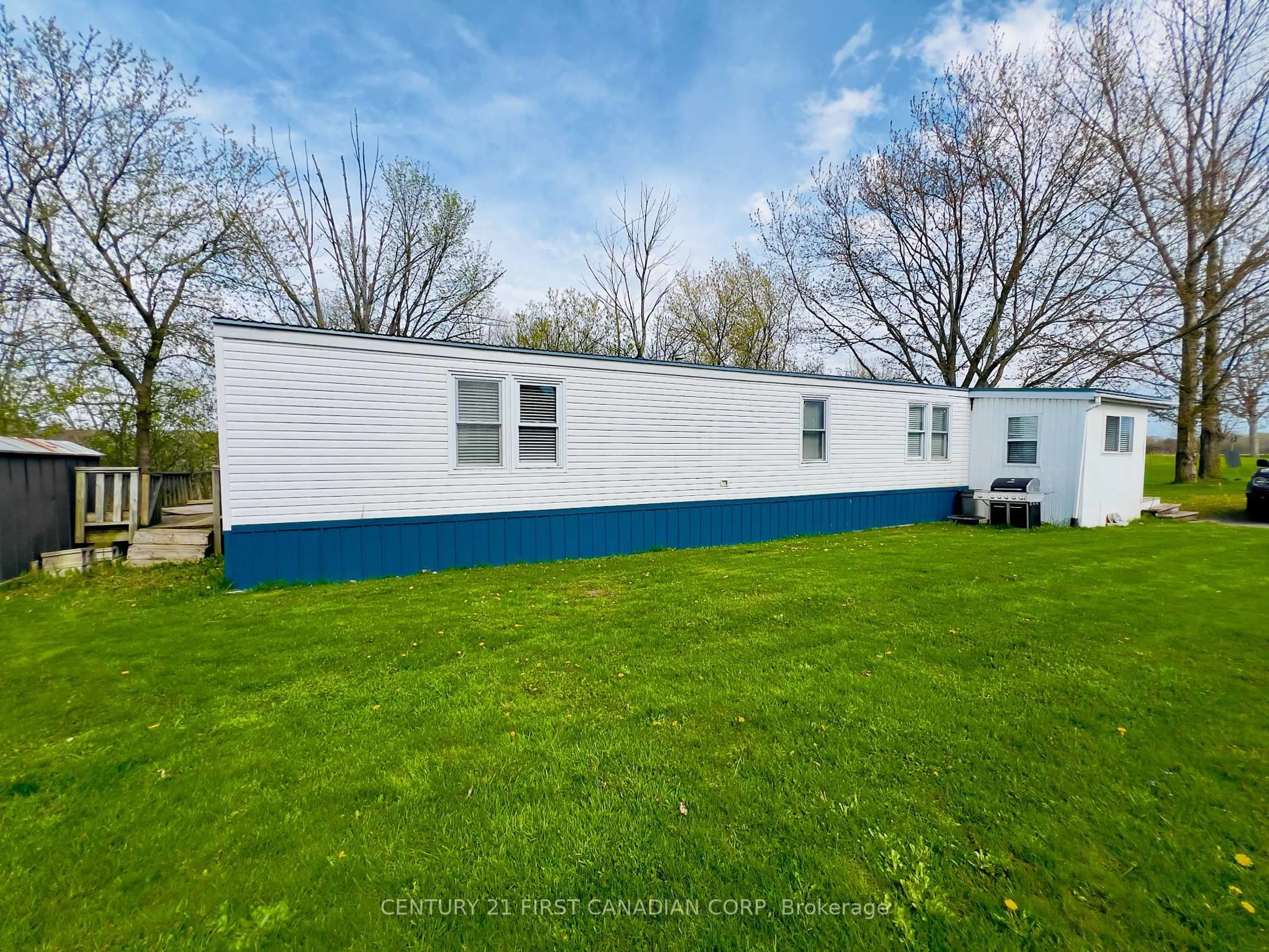 A pic from outside/outdoor area/front of a property/back of a property/a pic from drone, water/lake/river/ocean view for 4899 Plank Line #25, Bayham Ontario N0J 1T0