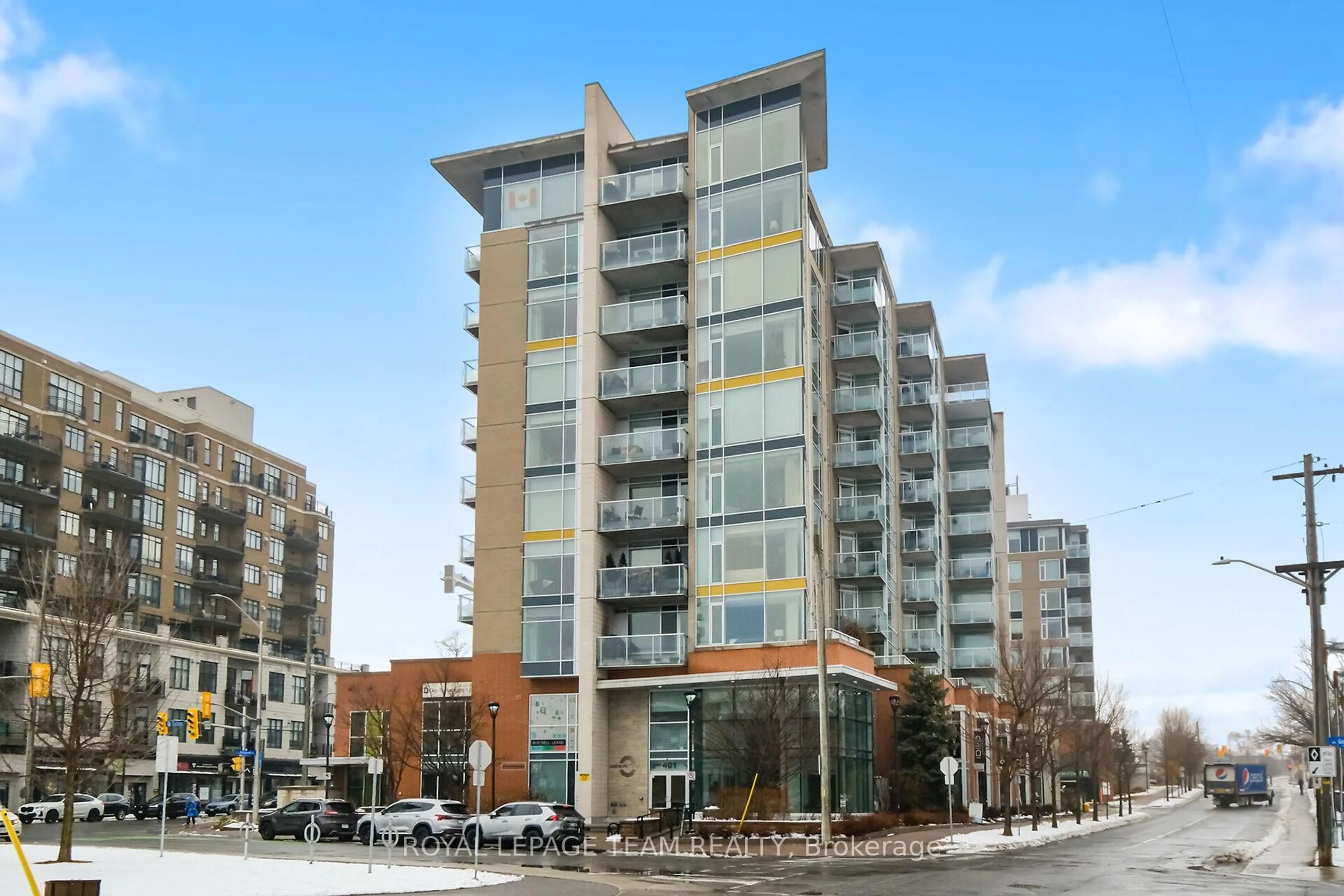 Unknown for 401 Golden Ave #704, Ottawa Ontario K2A 1H4