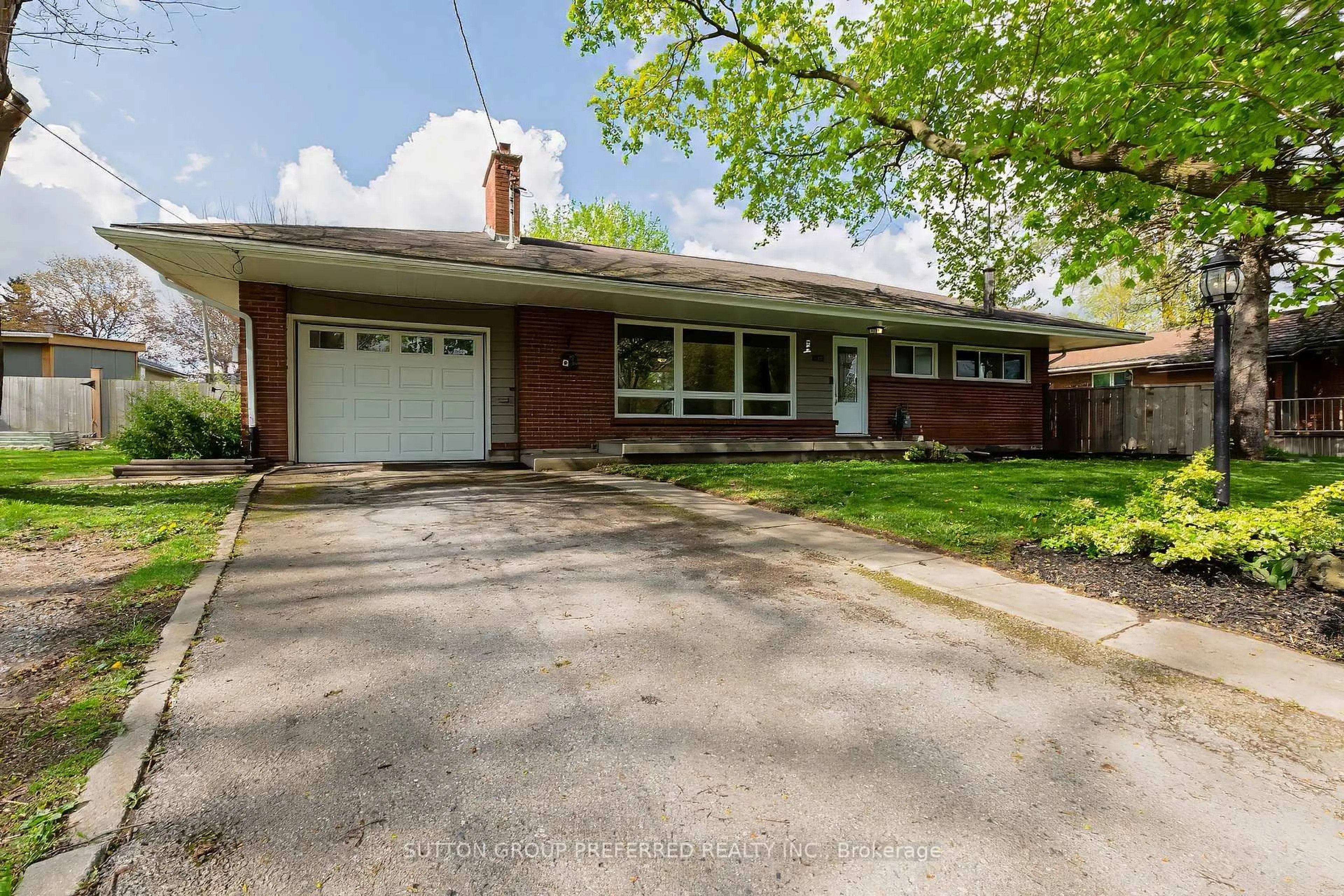Home with brick exterior material, street for 3572 Catherine St, Thames Centre Ontario N0L 1G0