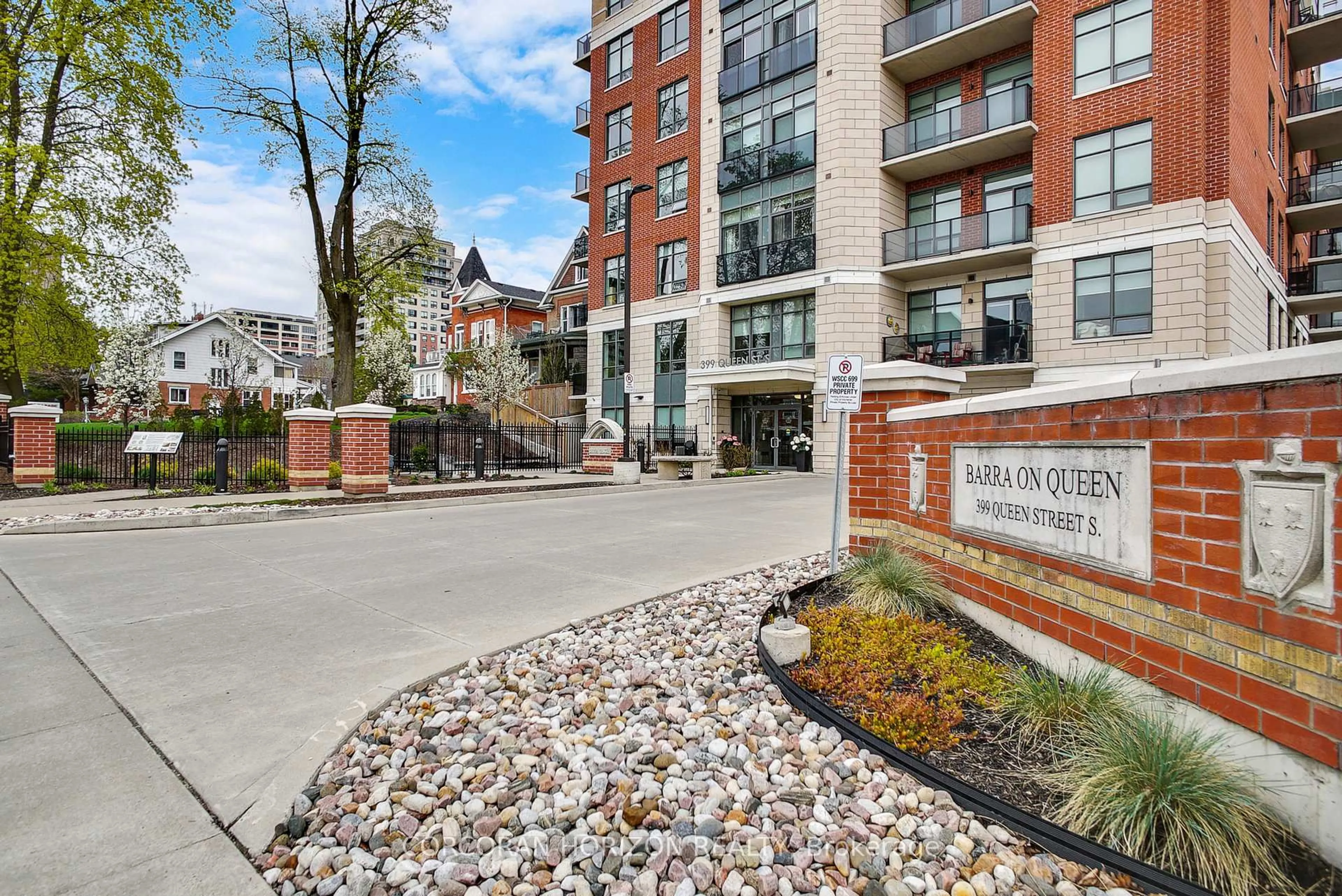 Unknown for 399 Queen St #213, Kitchener Ontario N2G 1W6